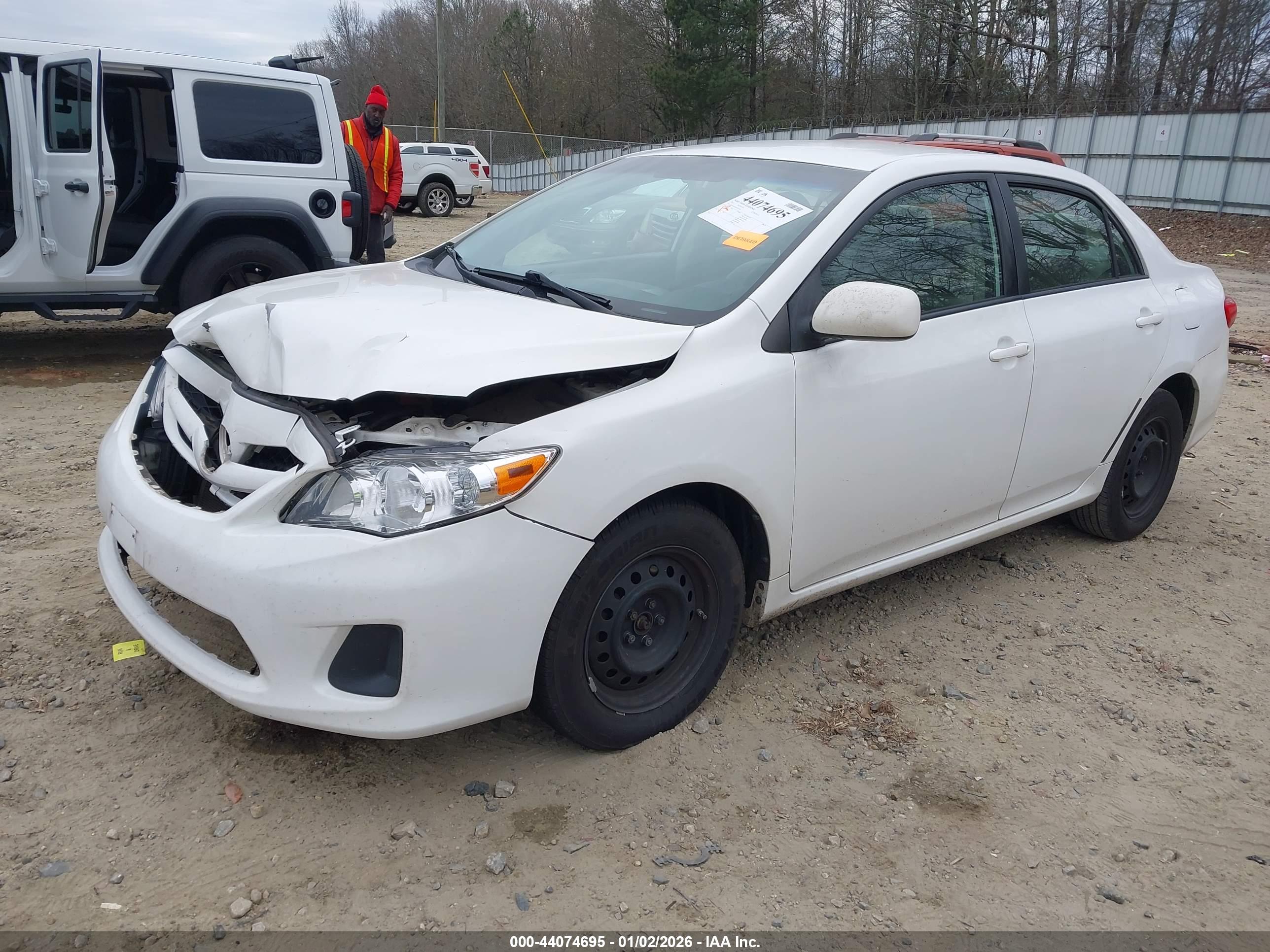 TOYOTA COROLLA image 2