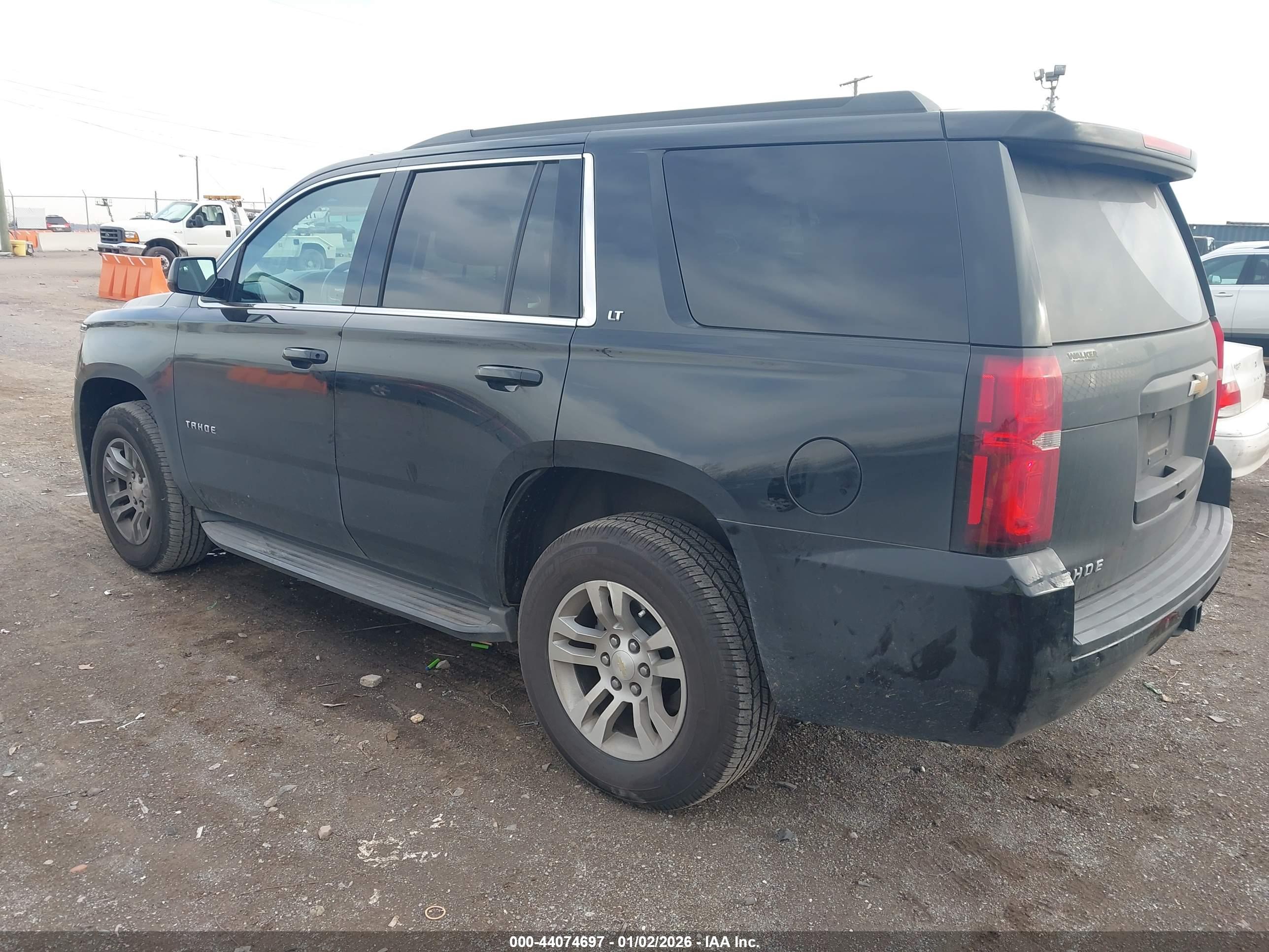 CHEVROLET TAHOE image 3