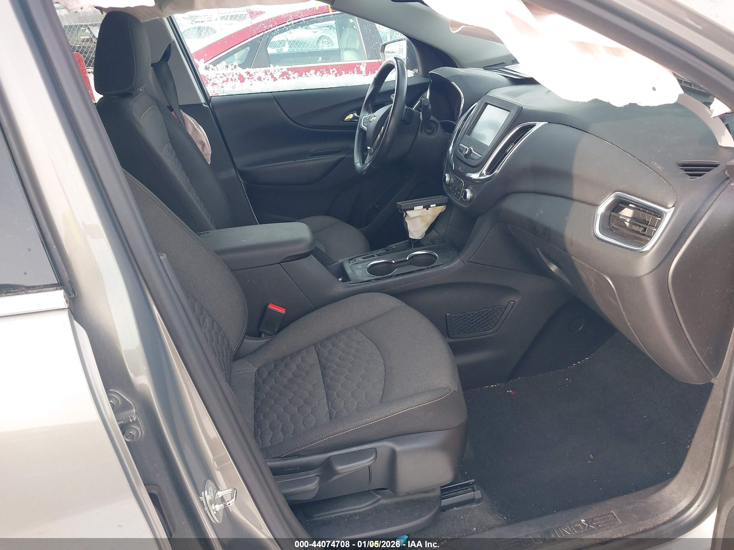 CHEVROLET EQUINOX image 5