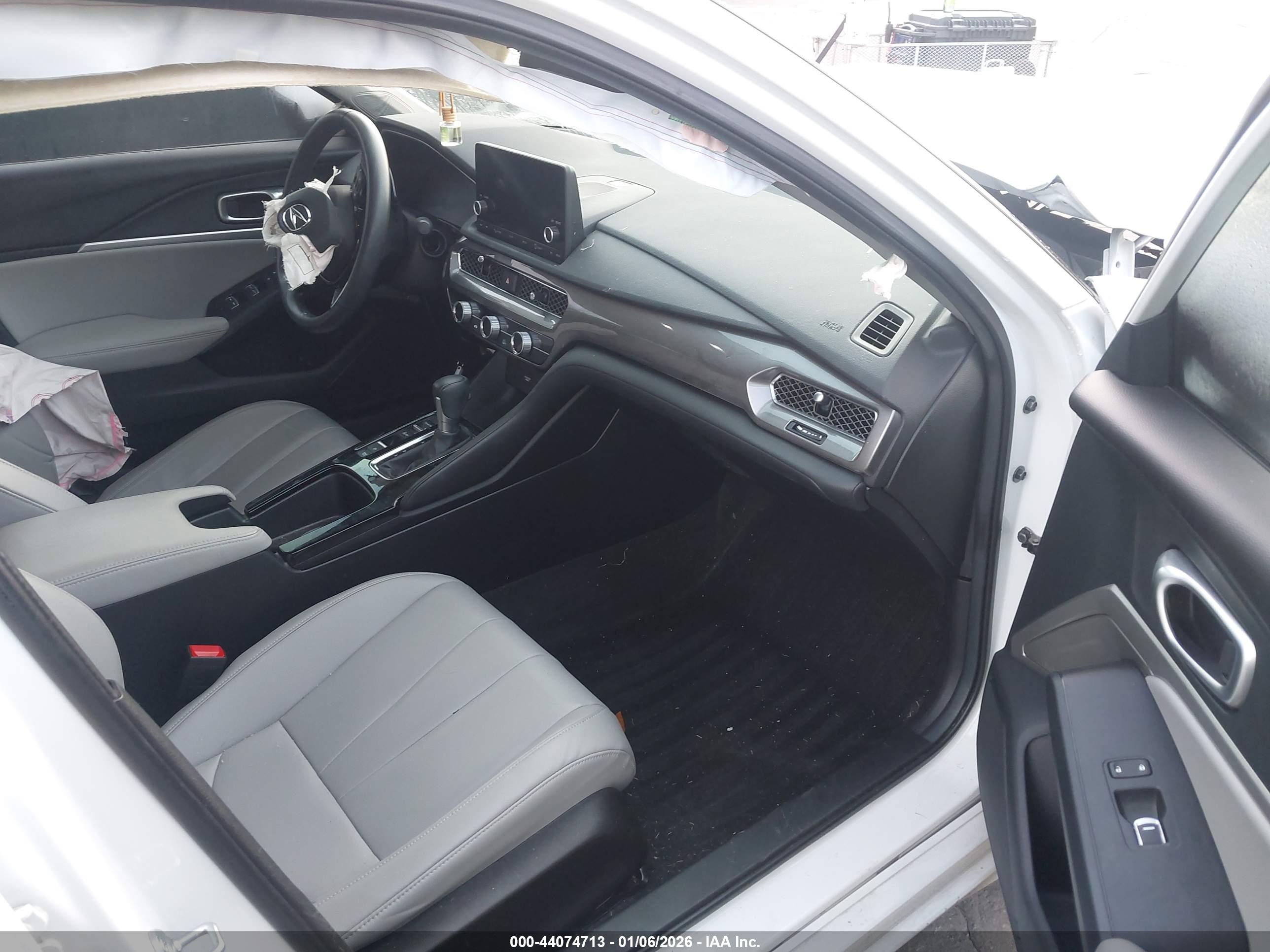 ACURA INTEGRA image 5