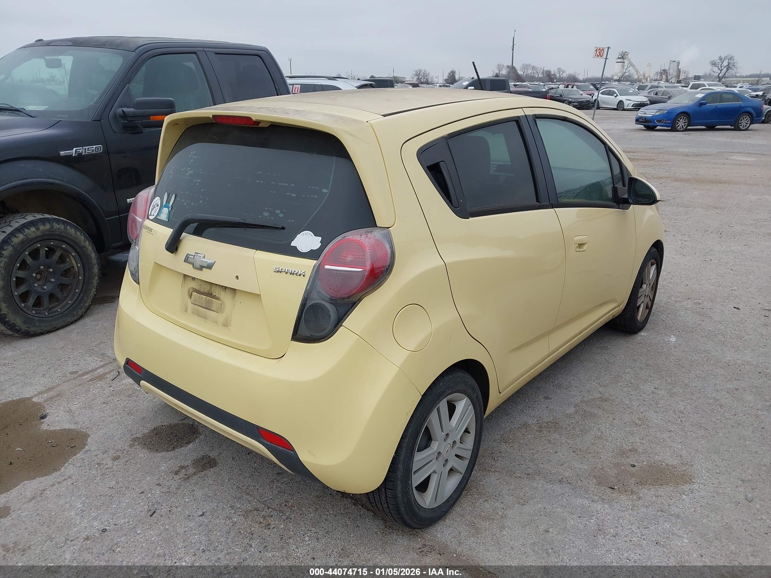 CHEVROLET SPARK image 4