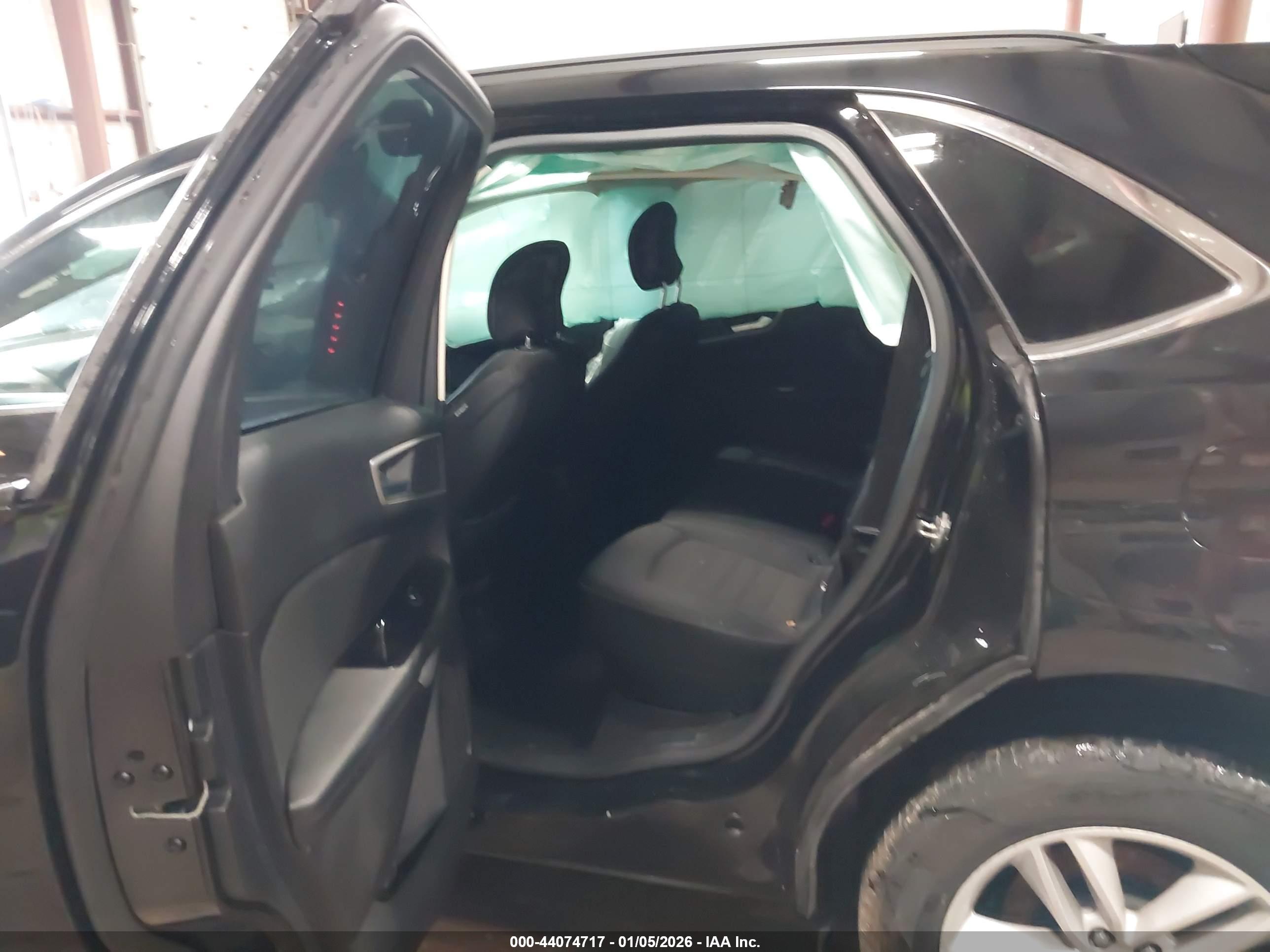 FORD EDGE image 8