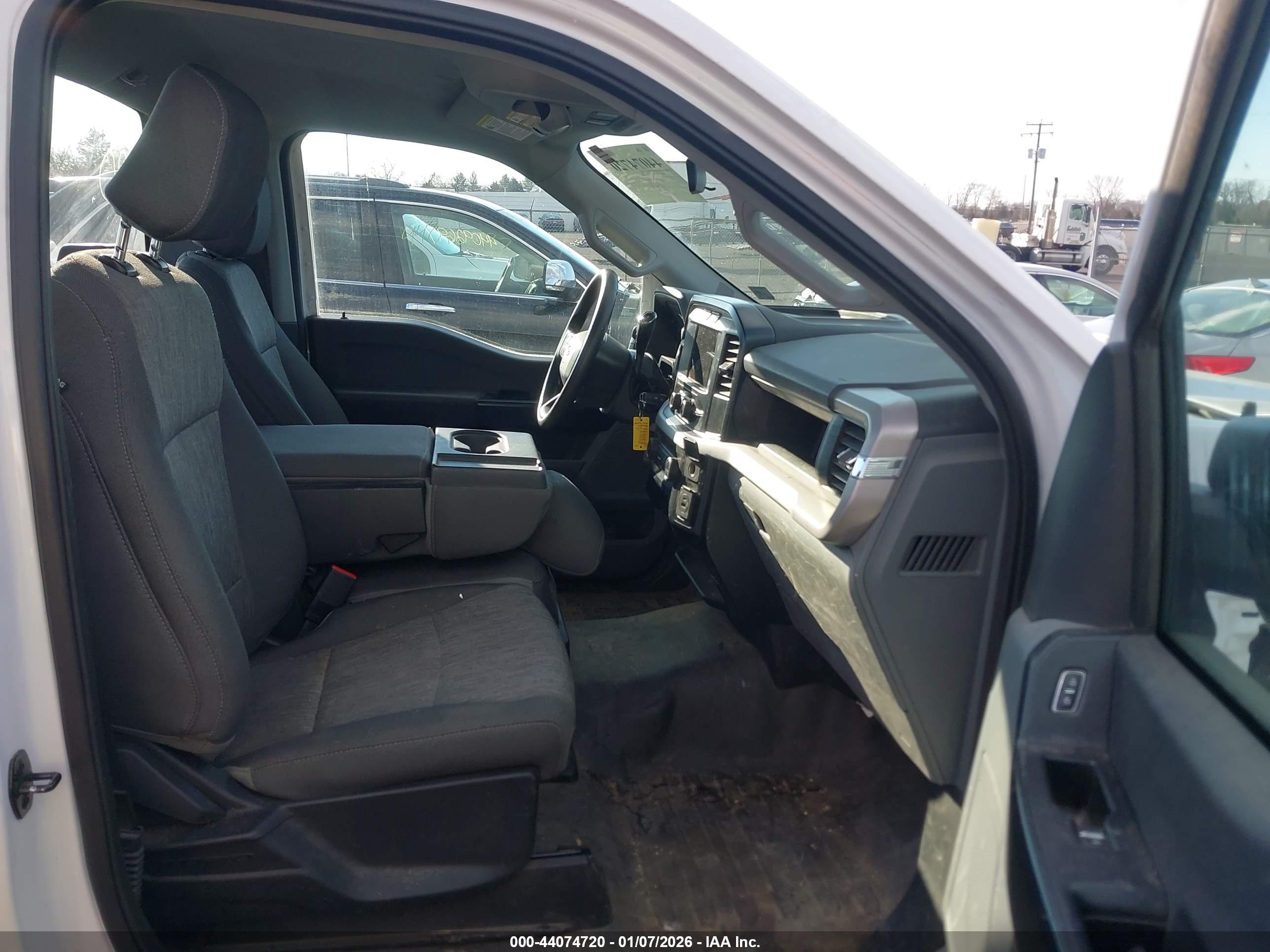 FORD F-150 image 5