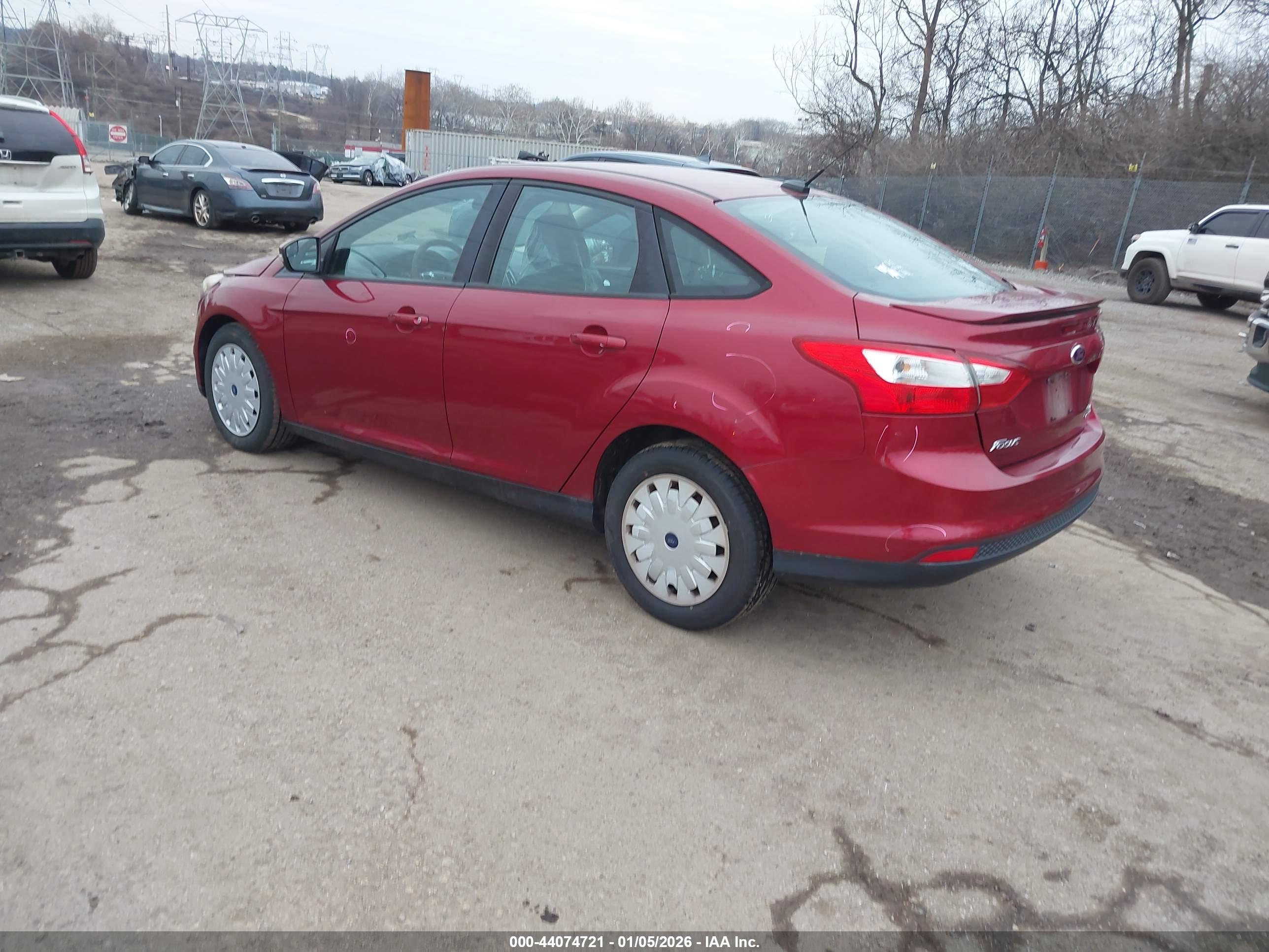 FORD FOCUS image 3