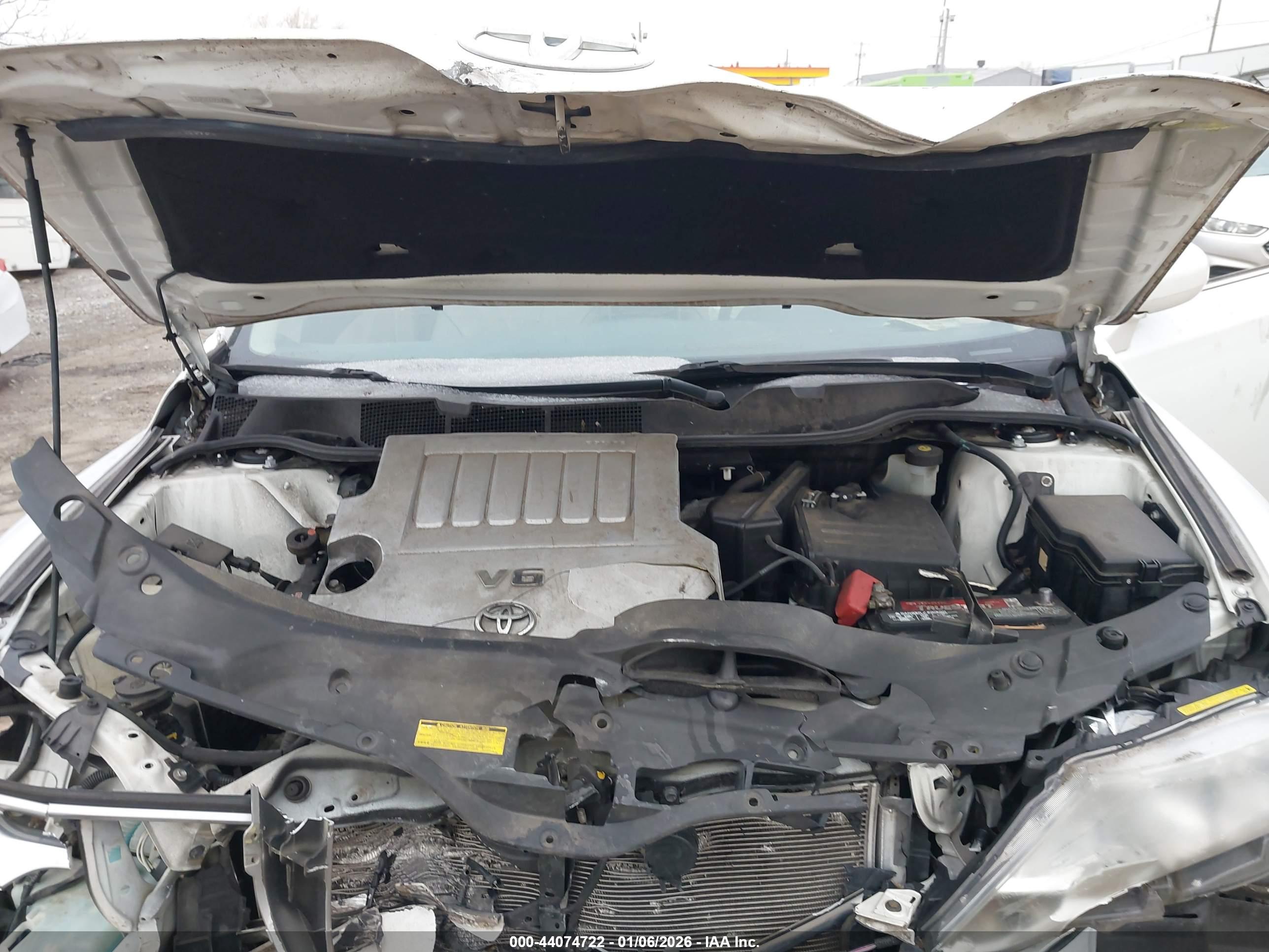TOYOTA VENZA image 10