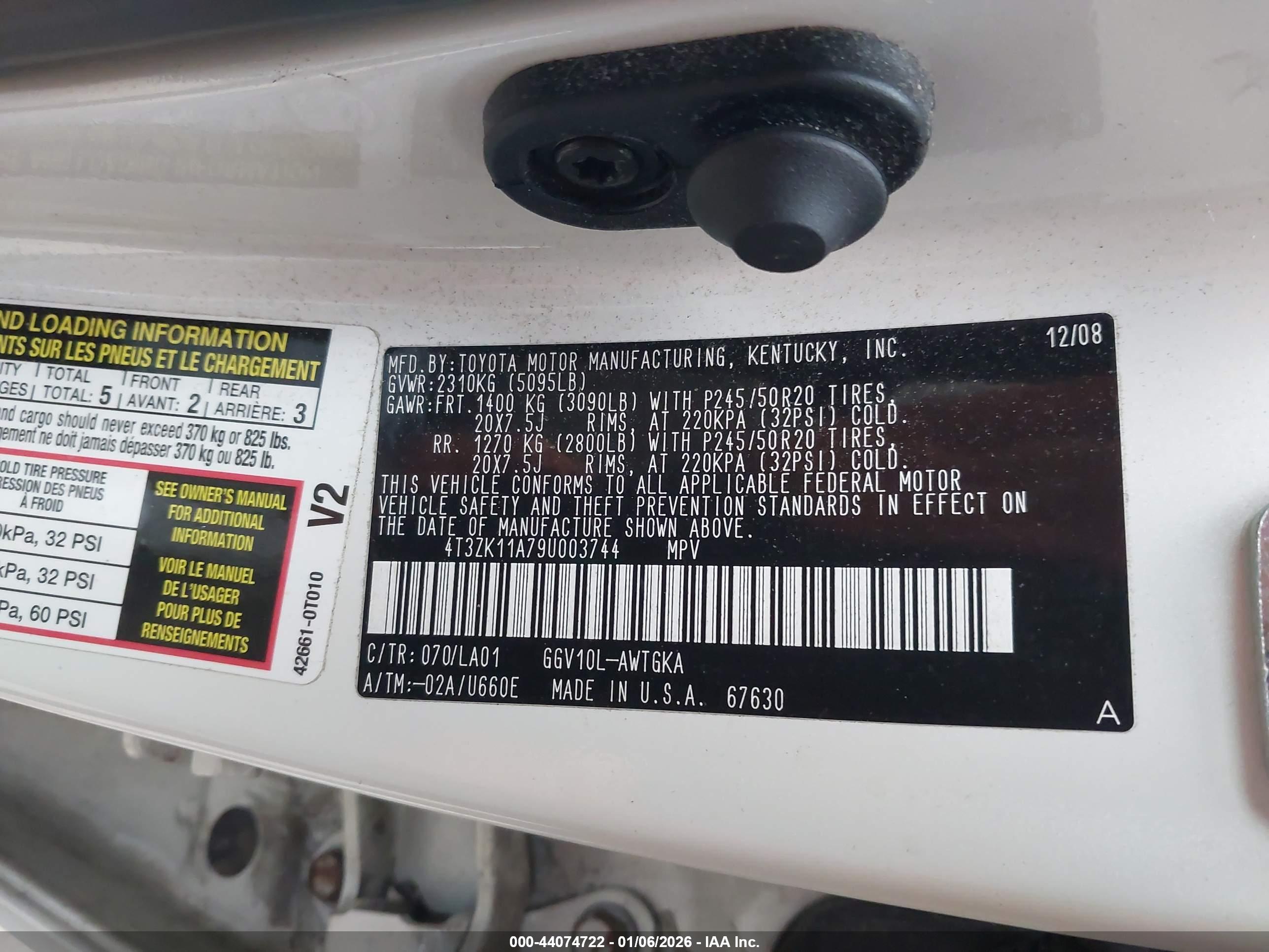 TOYOTA VENZA image 9