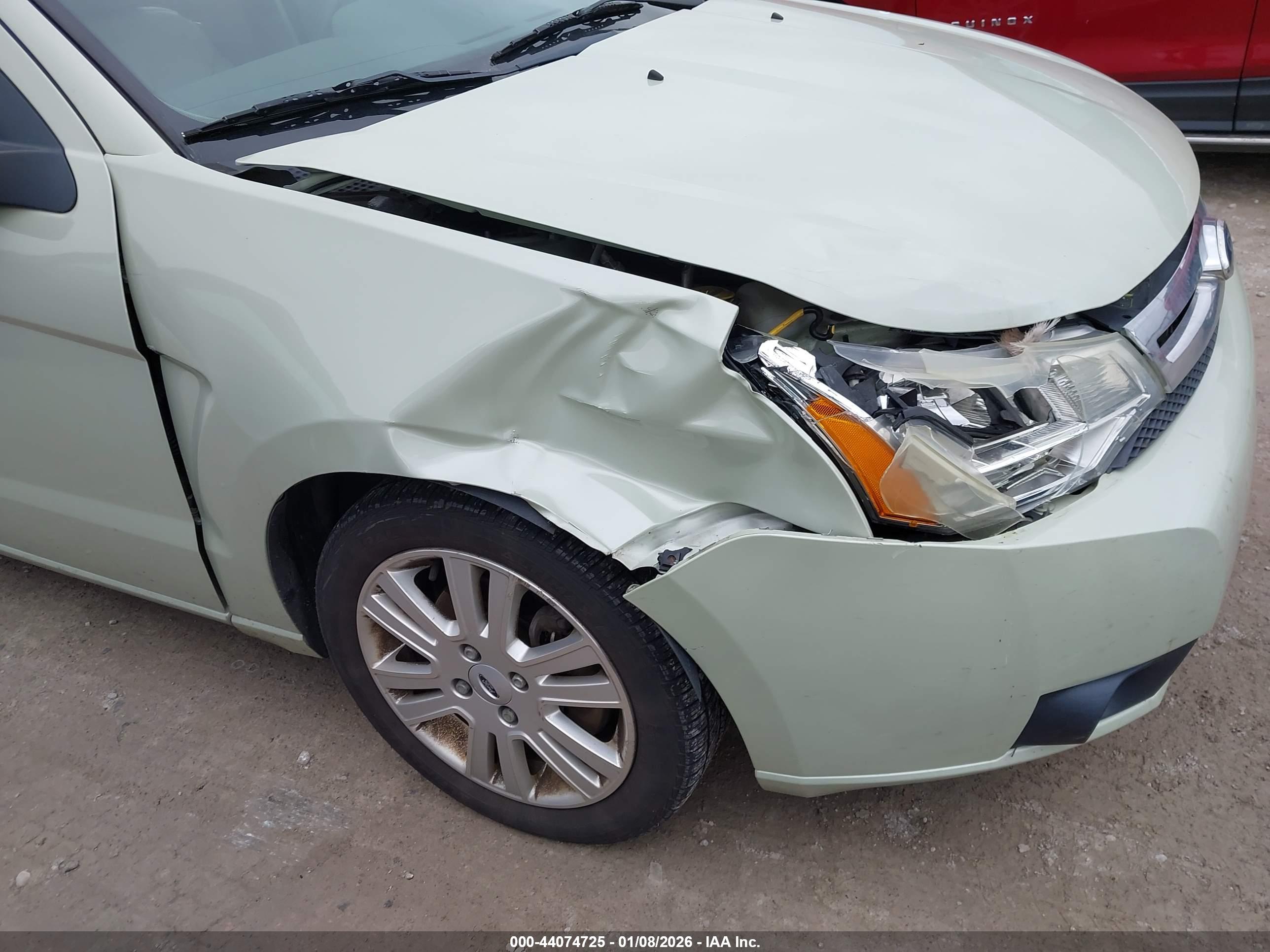 FORD FOCUS image 6