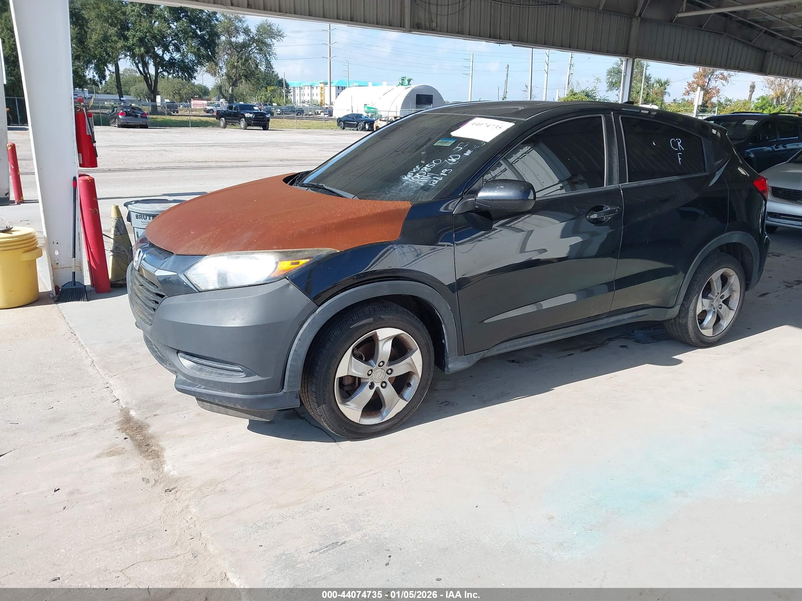 HONDA HR-V image 2