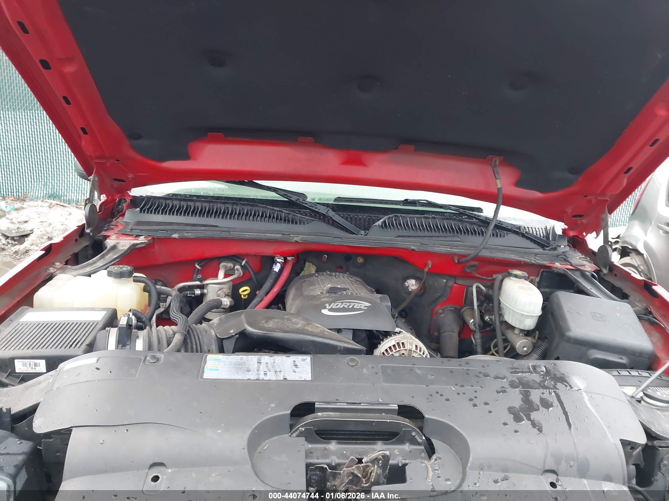 CHEVROLET SILVERADO image 10
