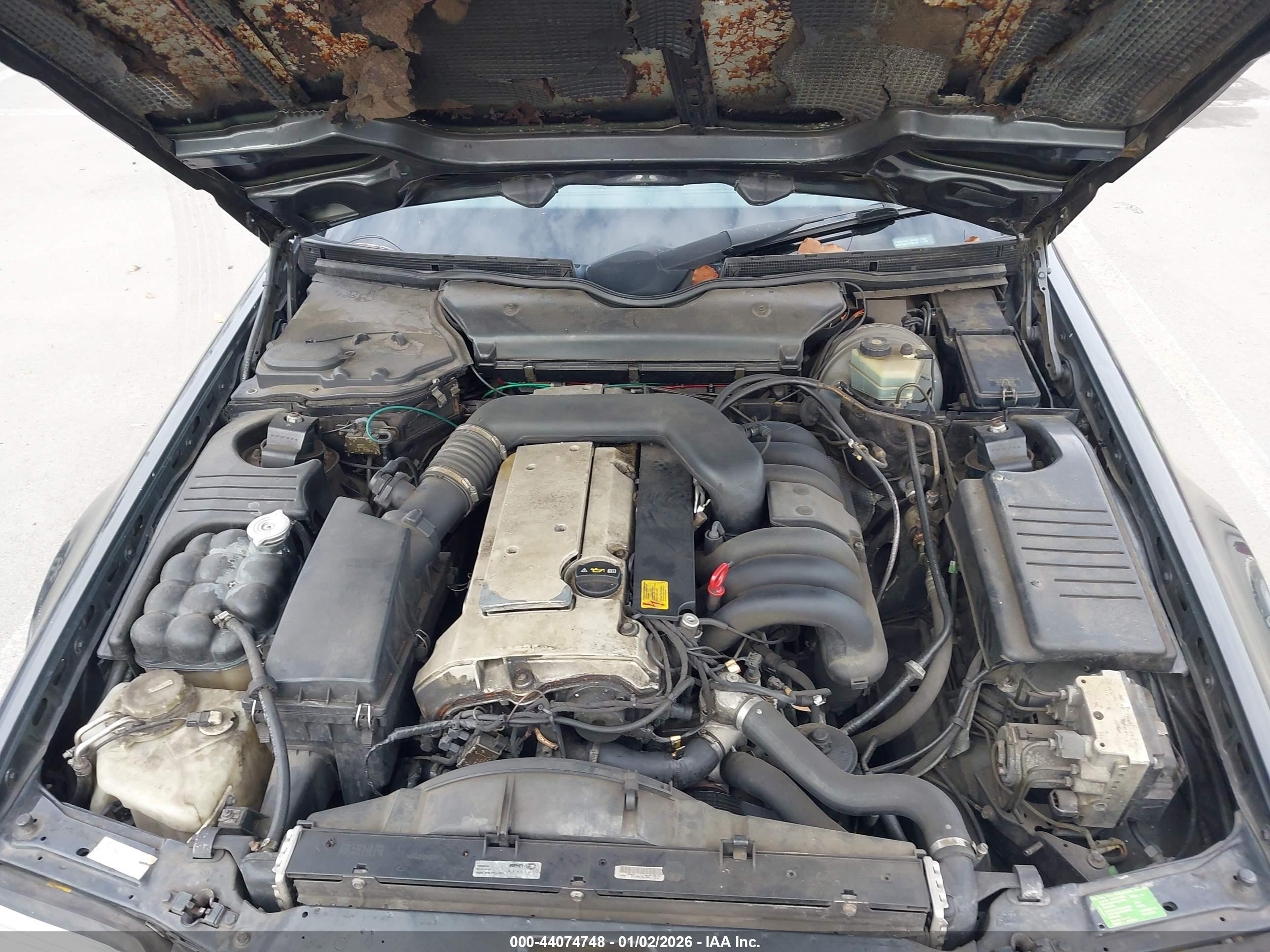 MERCEDES-BENZ SL image 10