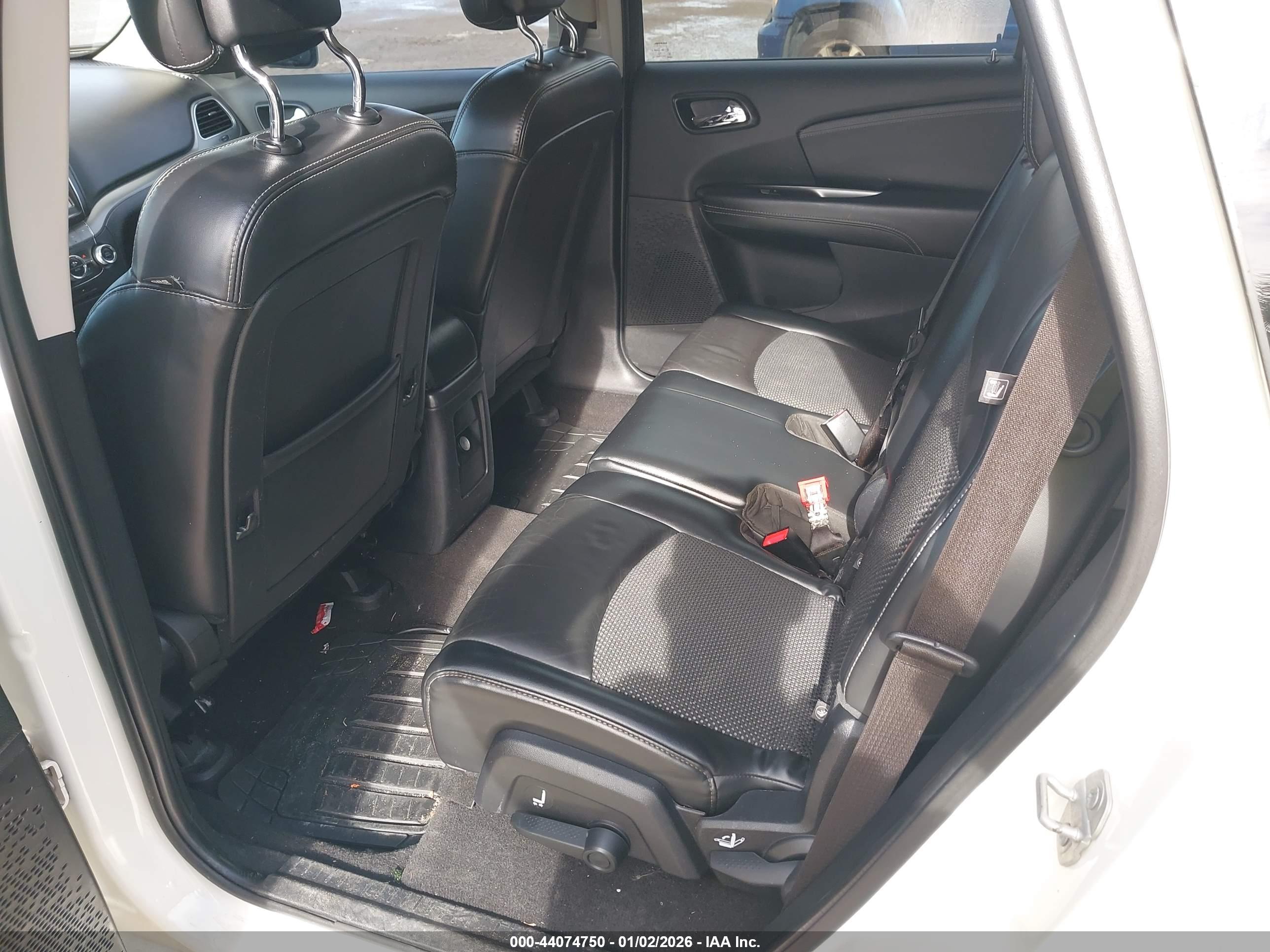 DODGE JOURNEY image 8
