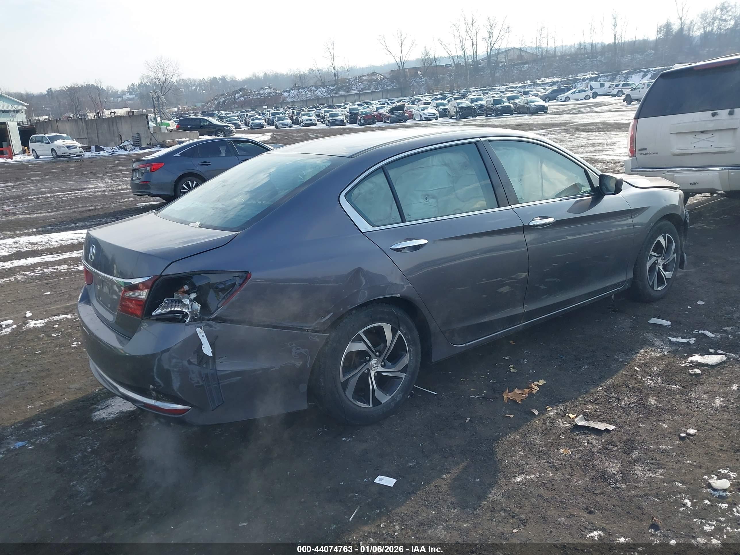 HONDA ACCORD image 4