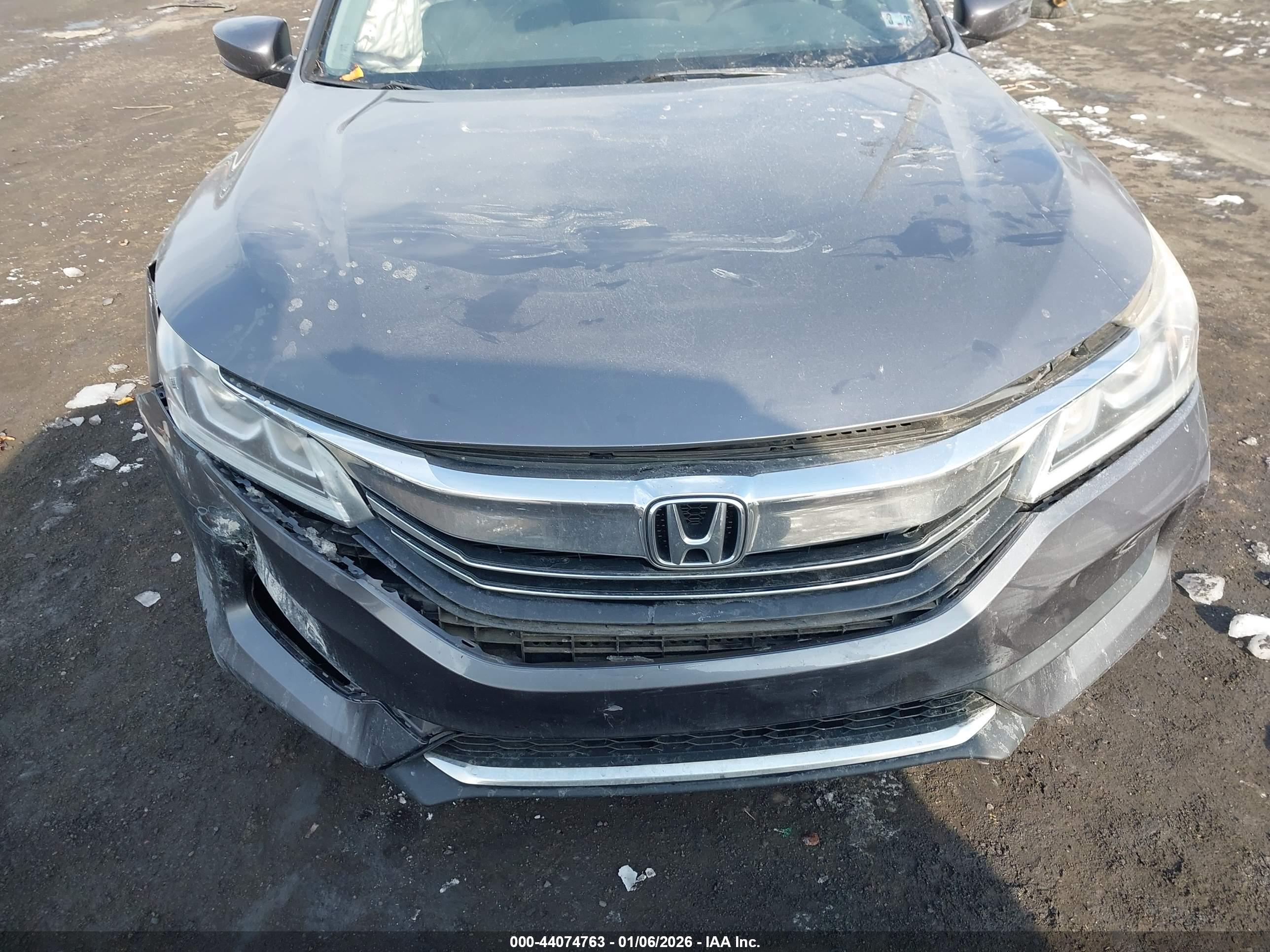 HONDA ACCORD image 6