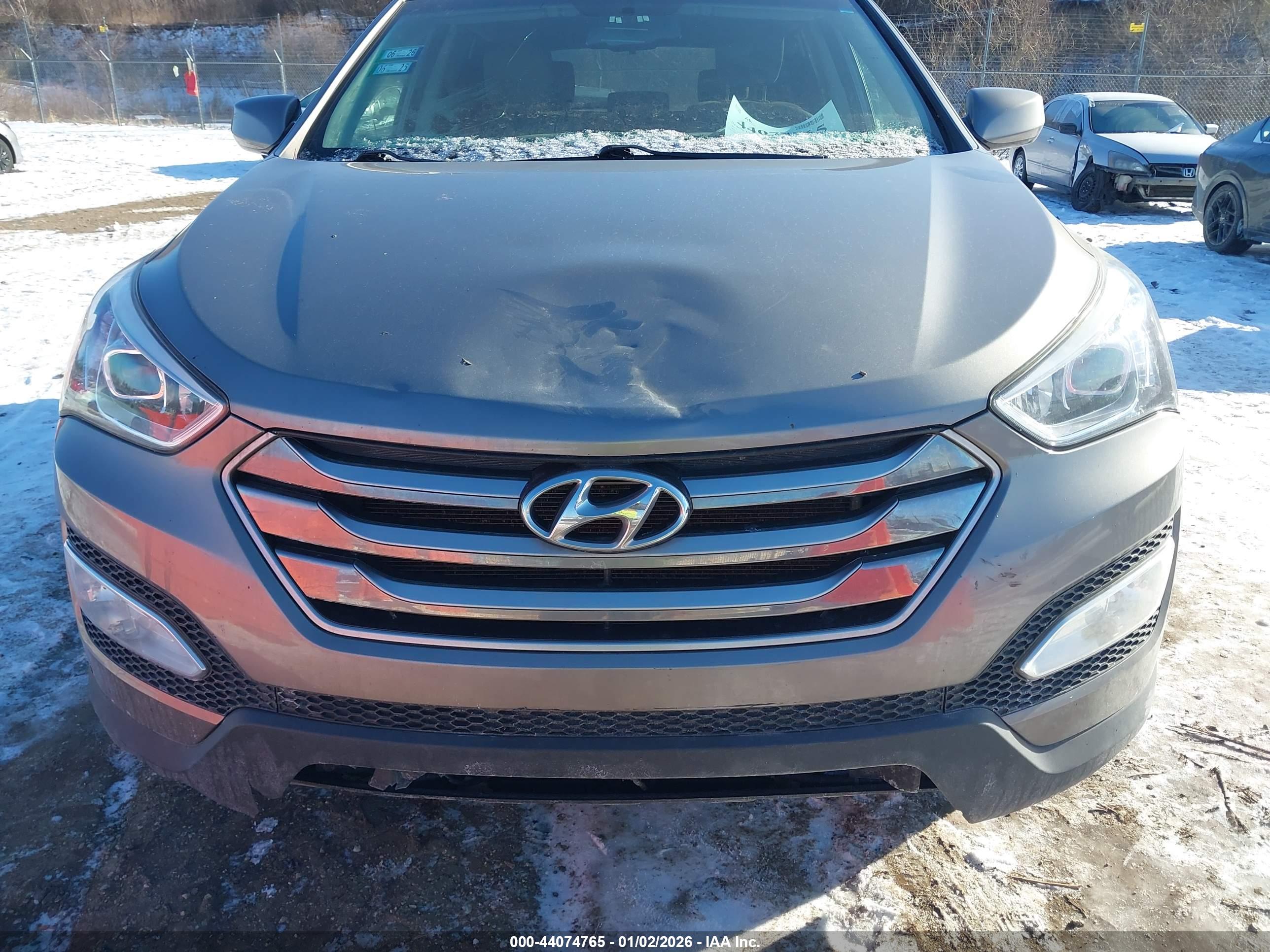 HYUNDAI SANTA image 6