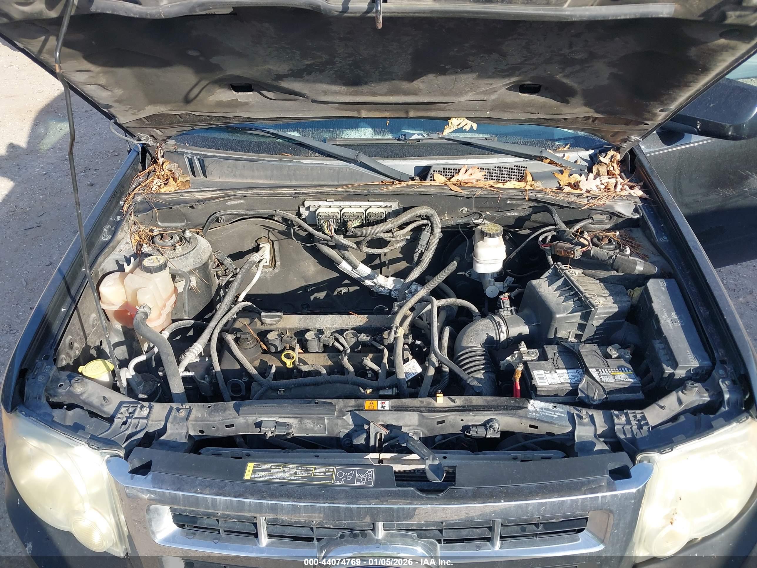 FORD ESCAPE image 10