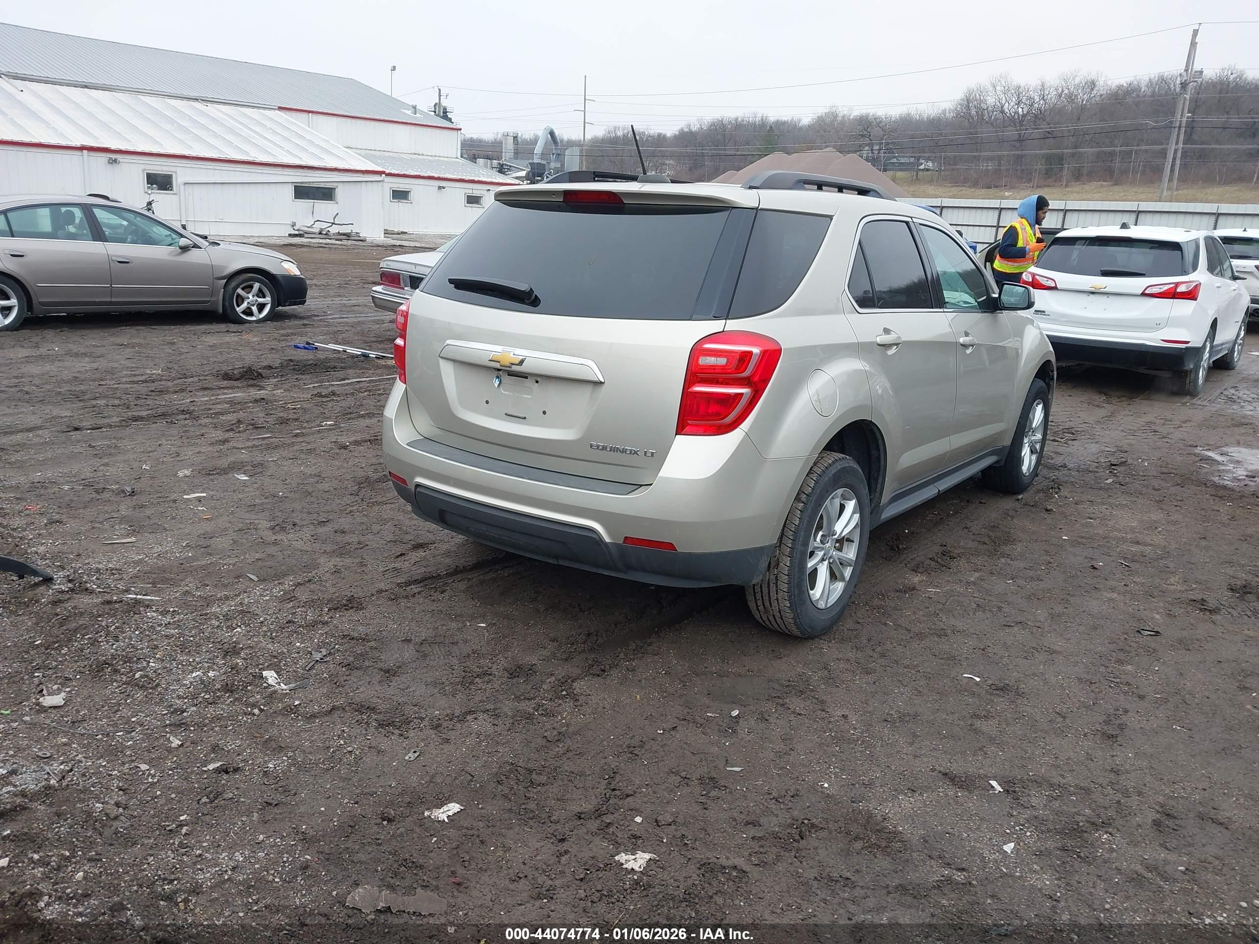 CHEVROLET EQUINOX image 4