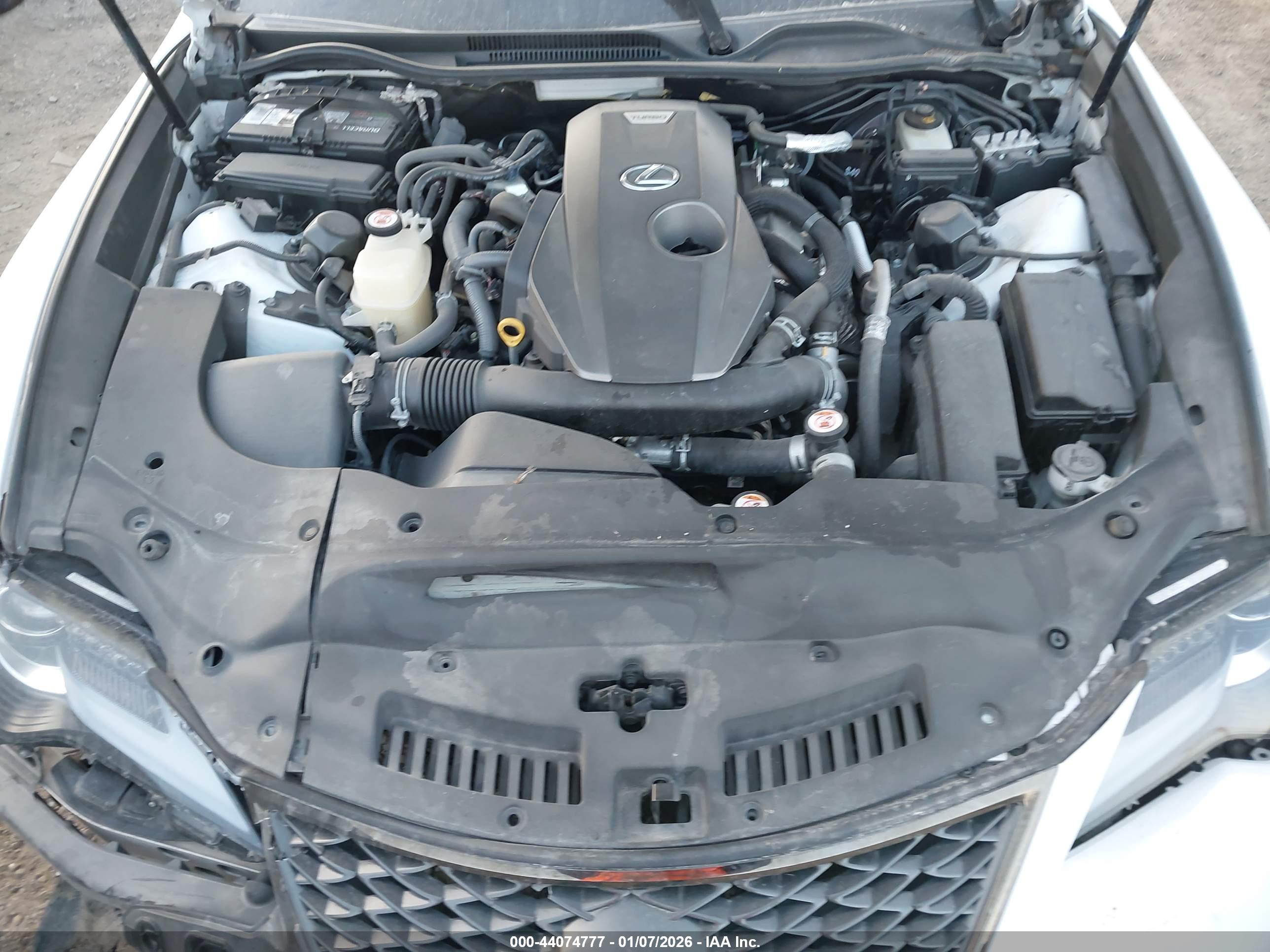 LEXUS RC image 10