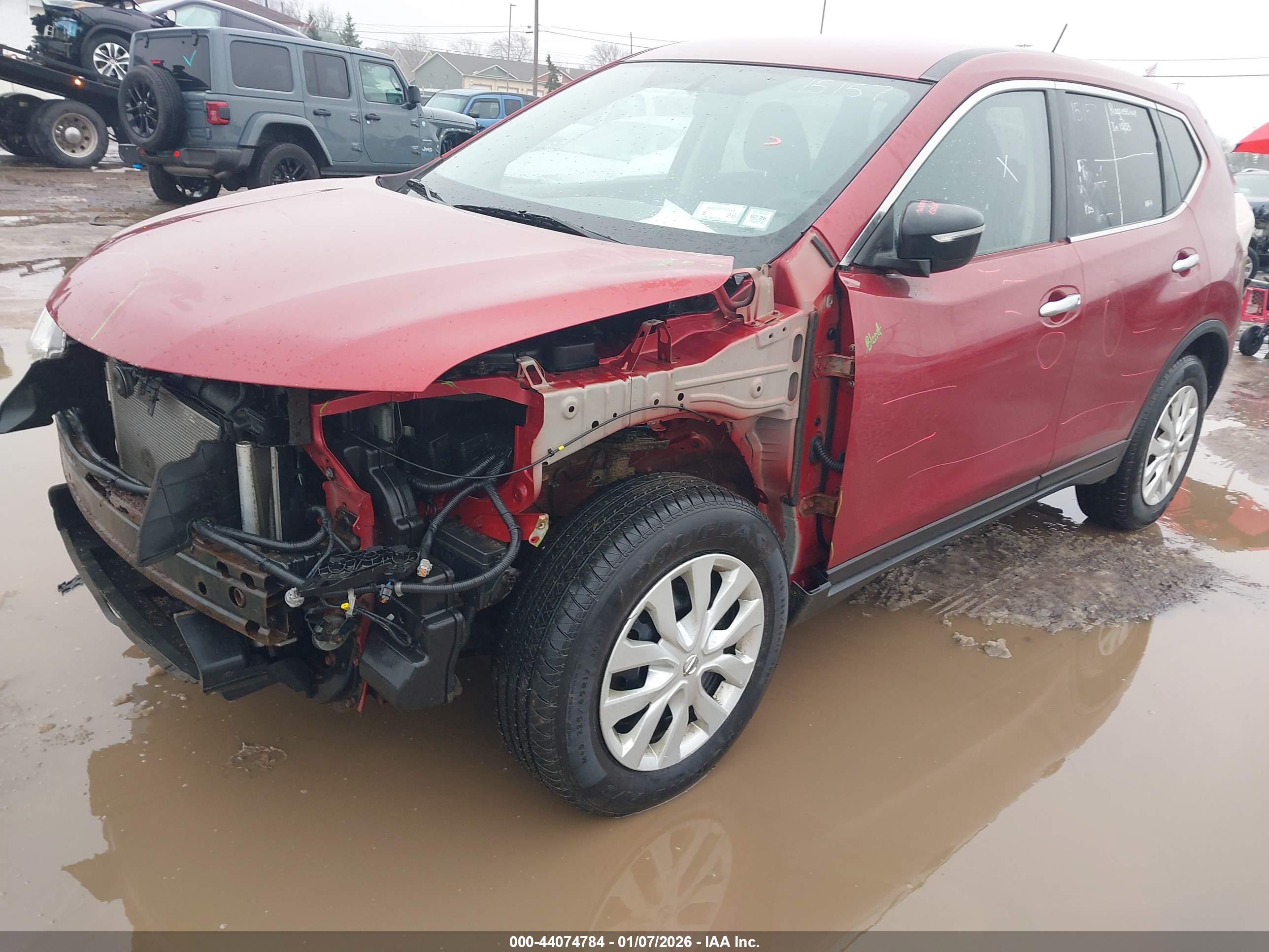 NISSAN ROGUE image 2