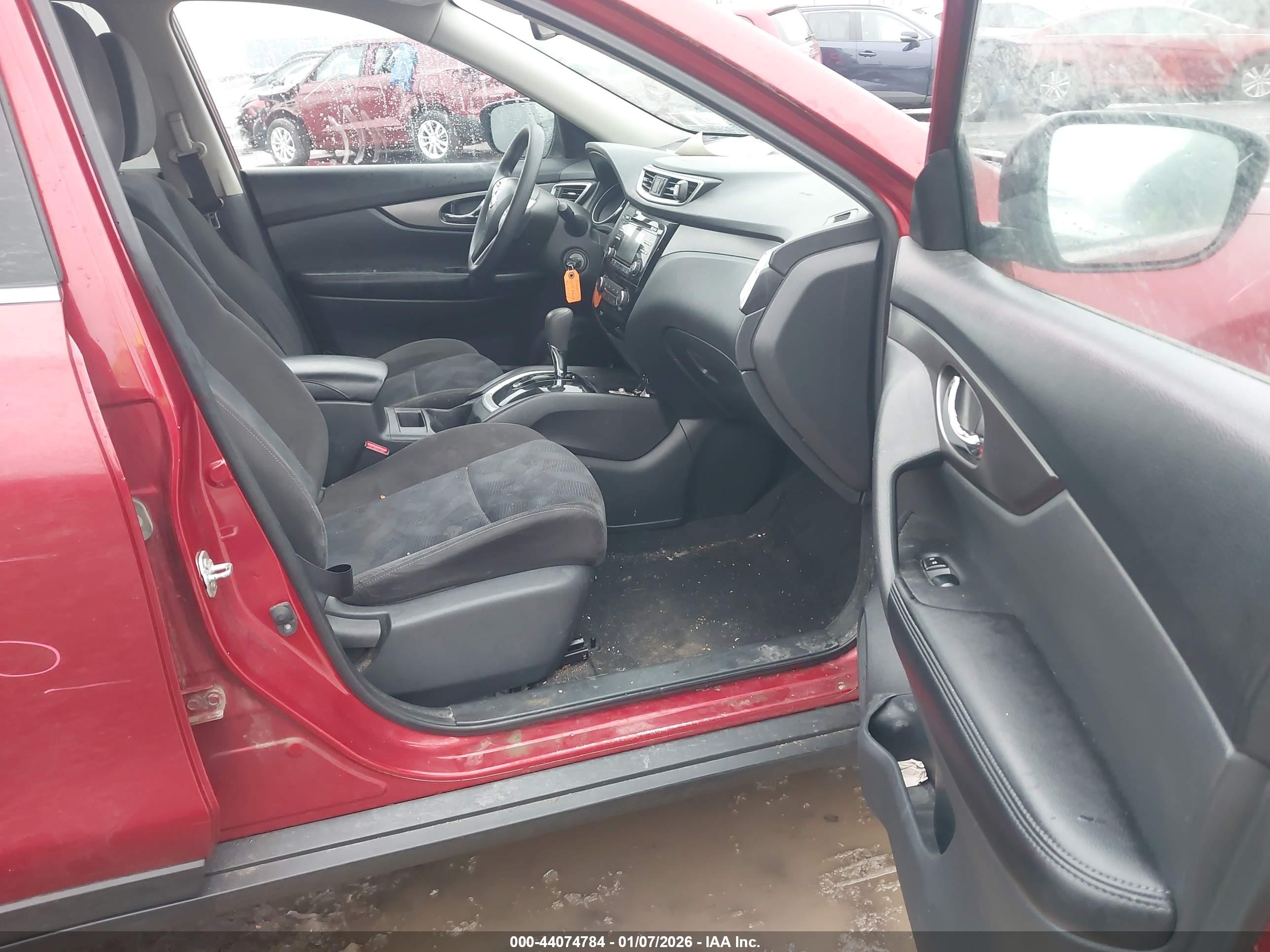 NISSAN ROGUE image 5