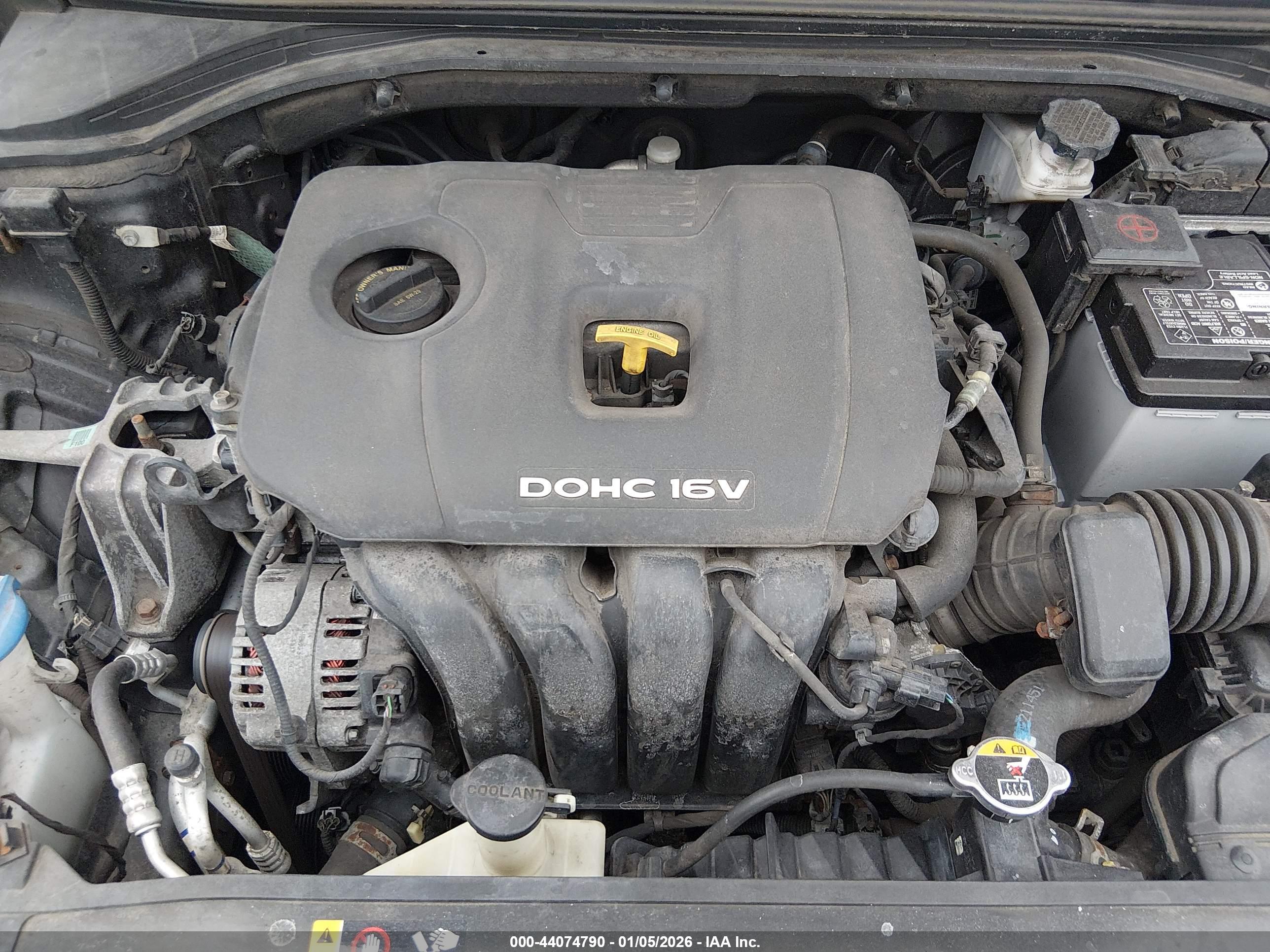 HYUNDAI ELANTRA image 10