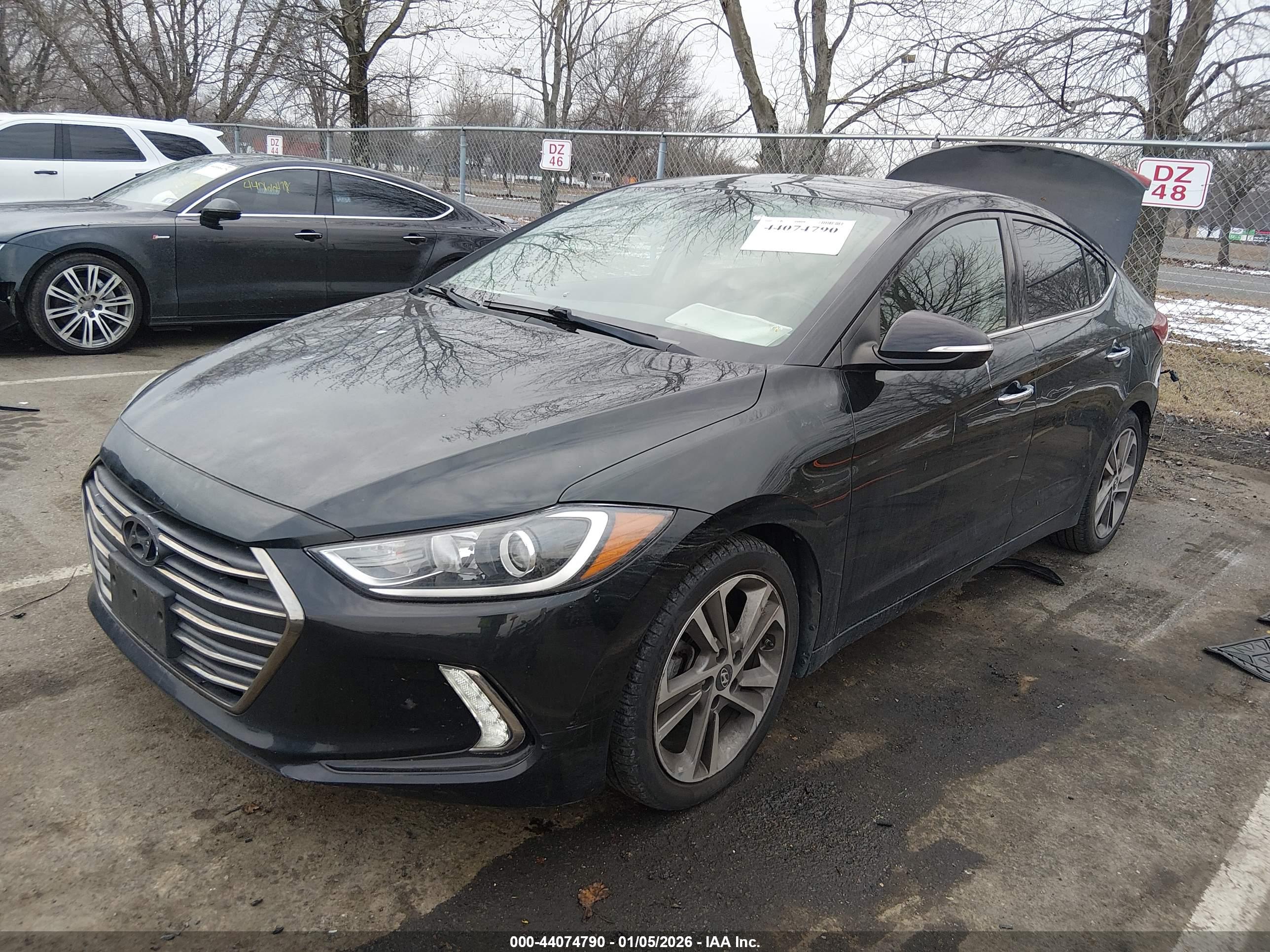 HYUNDAI ELANTRA image 2