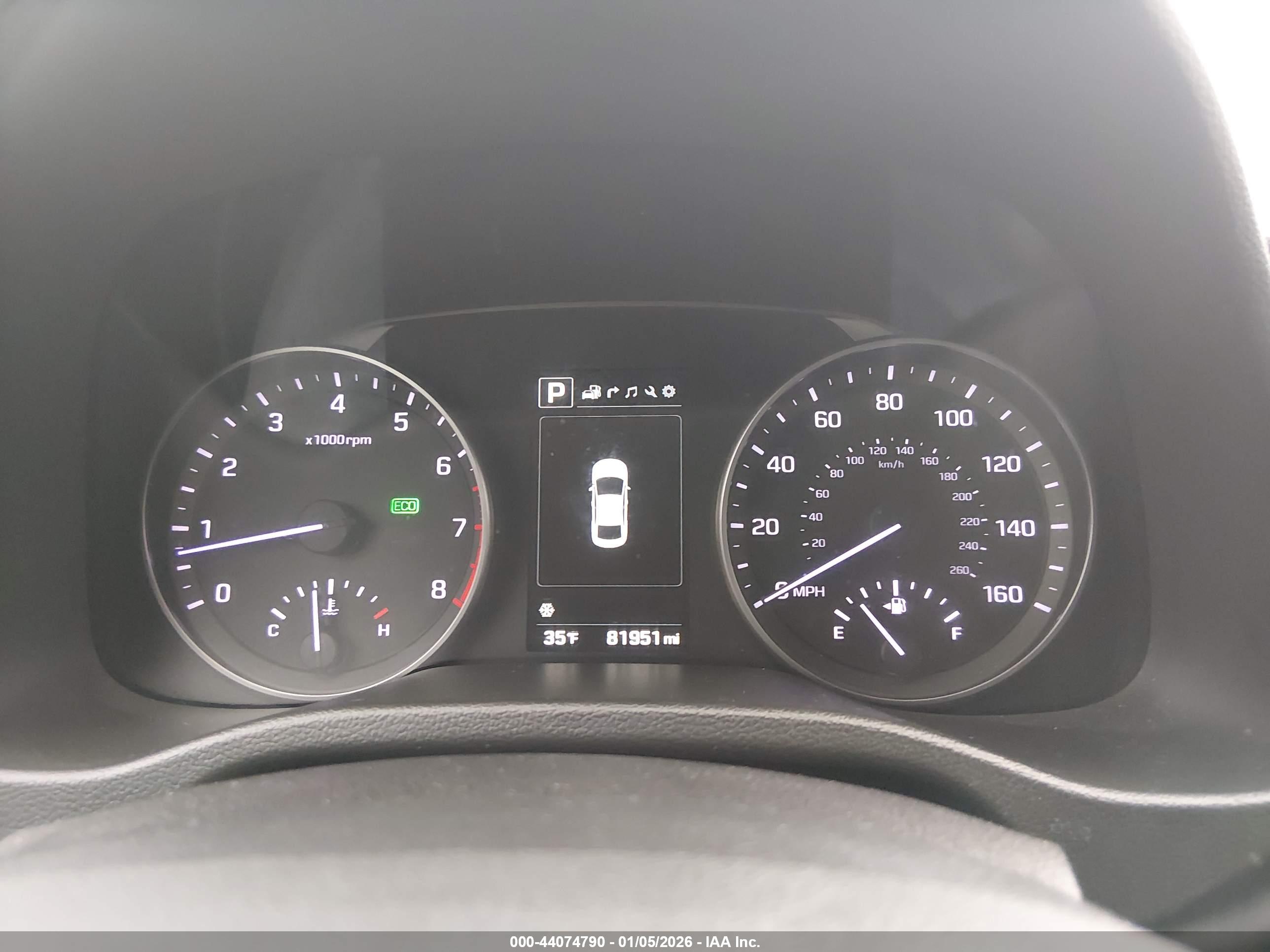 HYUNDAI ELANTRA image 7