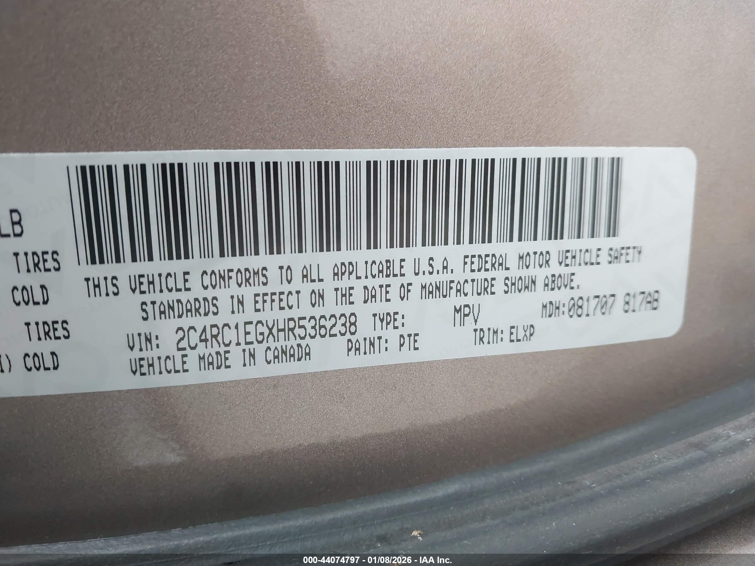CHRYSLER PACIFICA image 9