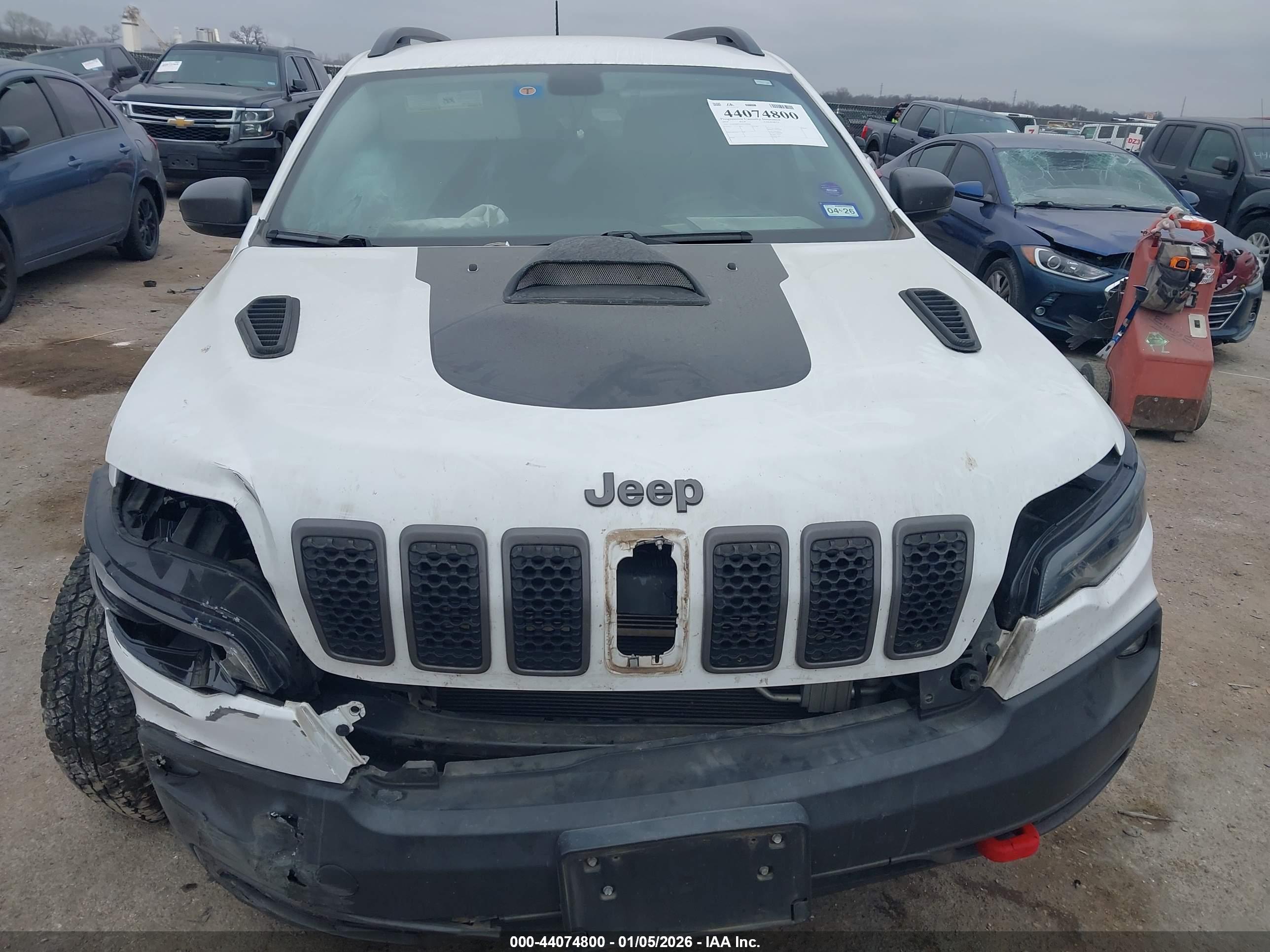 JEEP CHEROKEE image 6
