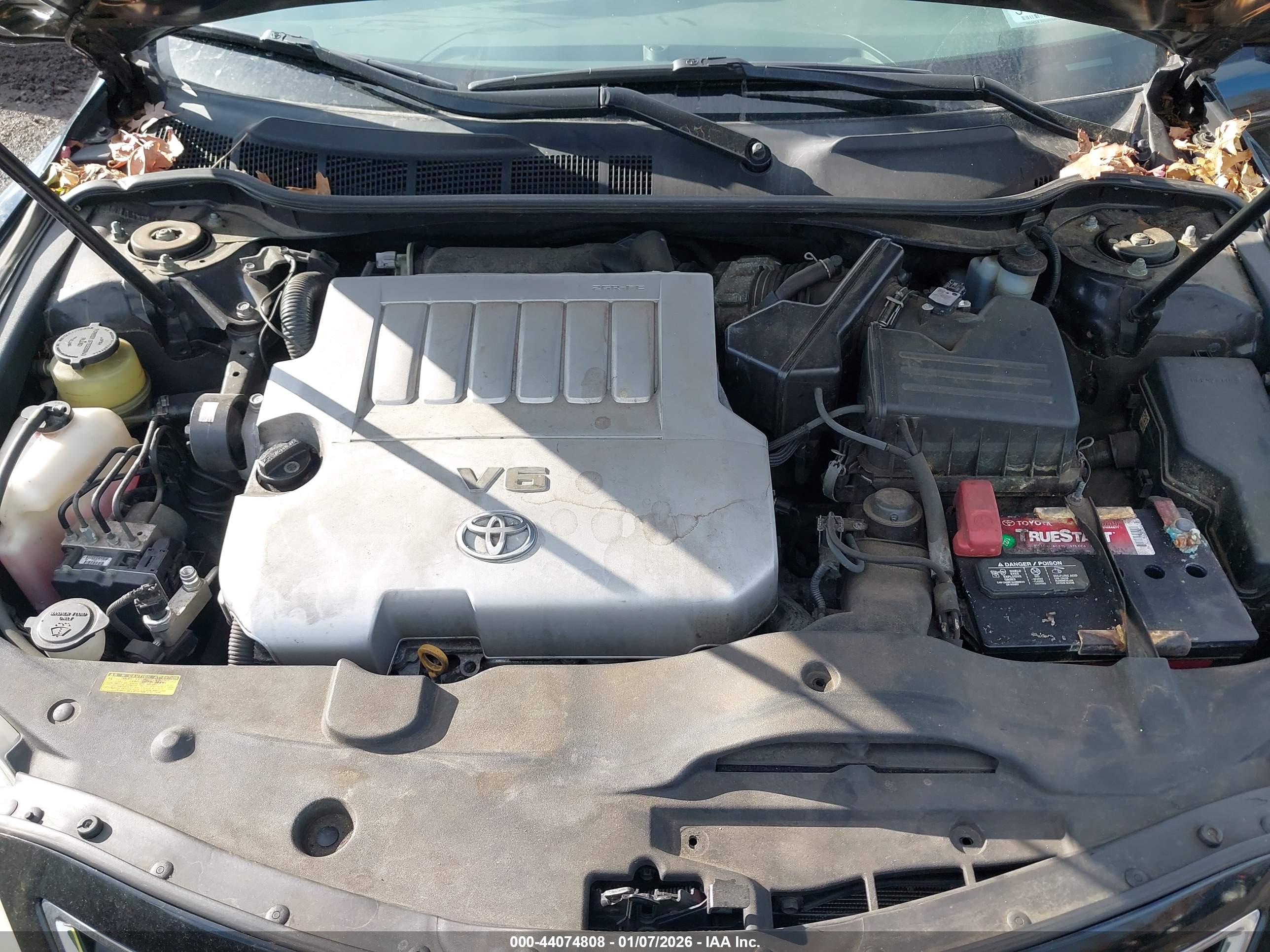 TOYOTA CAMRY image 10