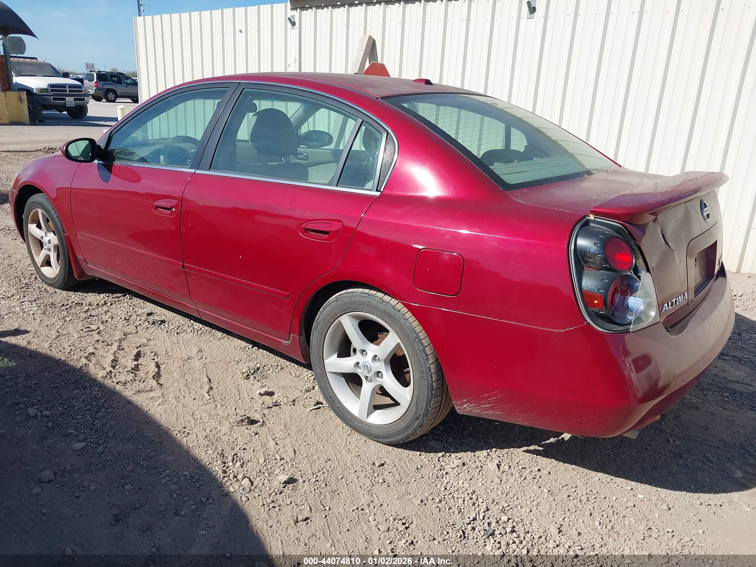 NISSAN ALTIMA image 3