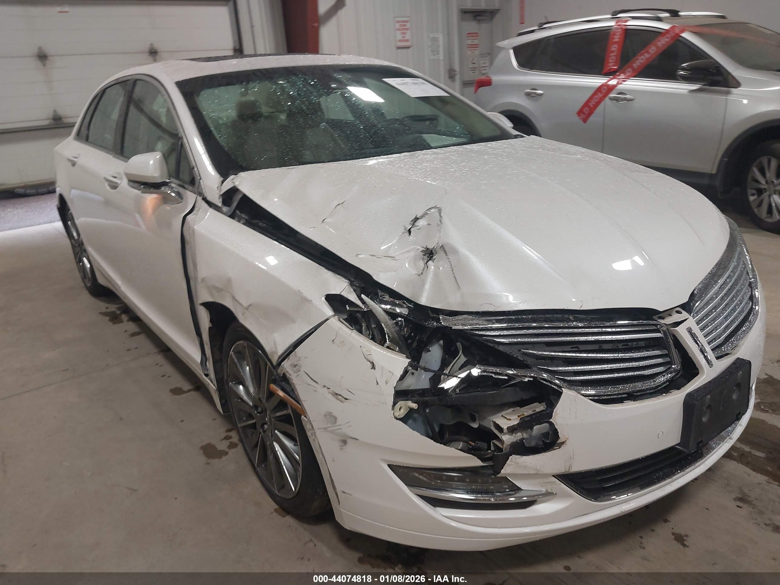 LINCOLN MKZ image 6