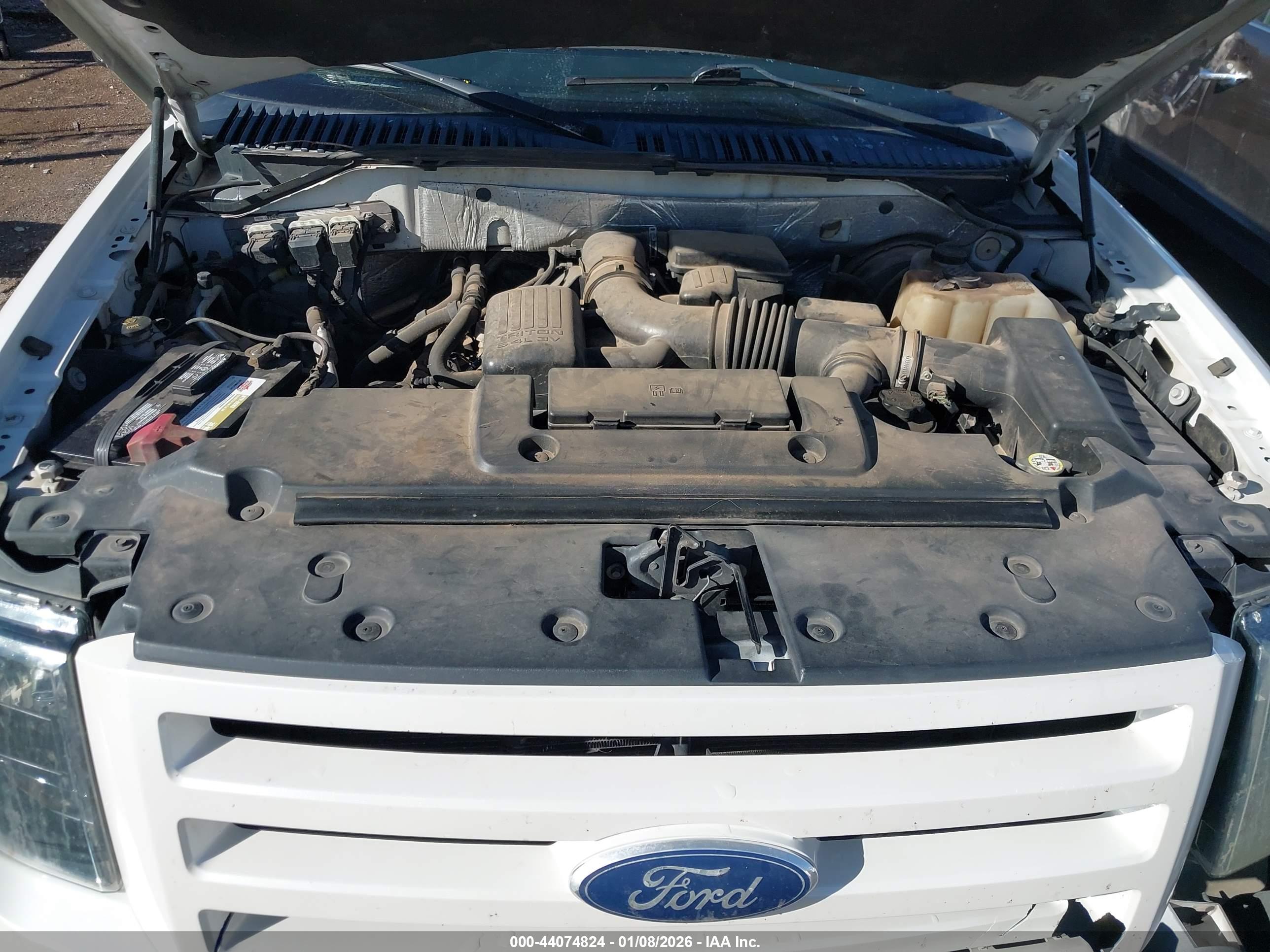 FORD EXPEDITION image 10