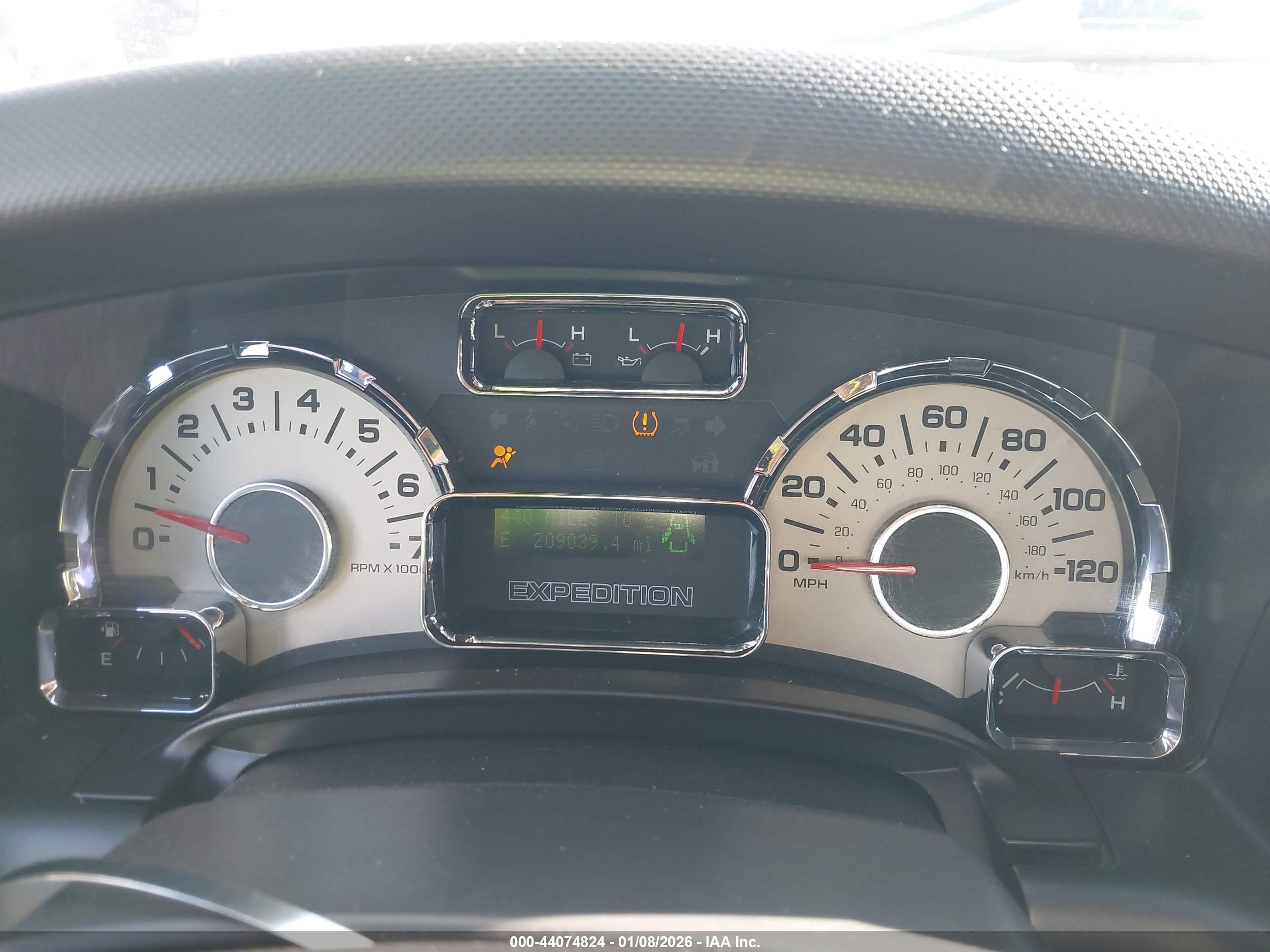 FORD EXPEDITION image 7