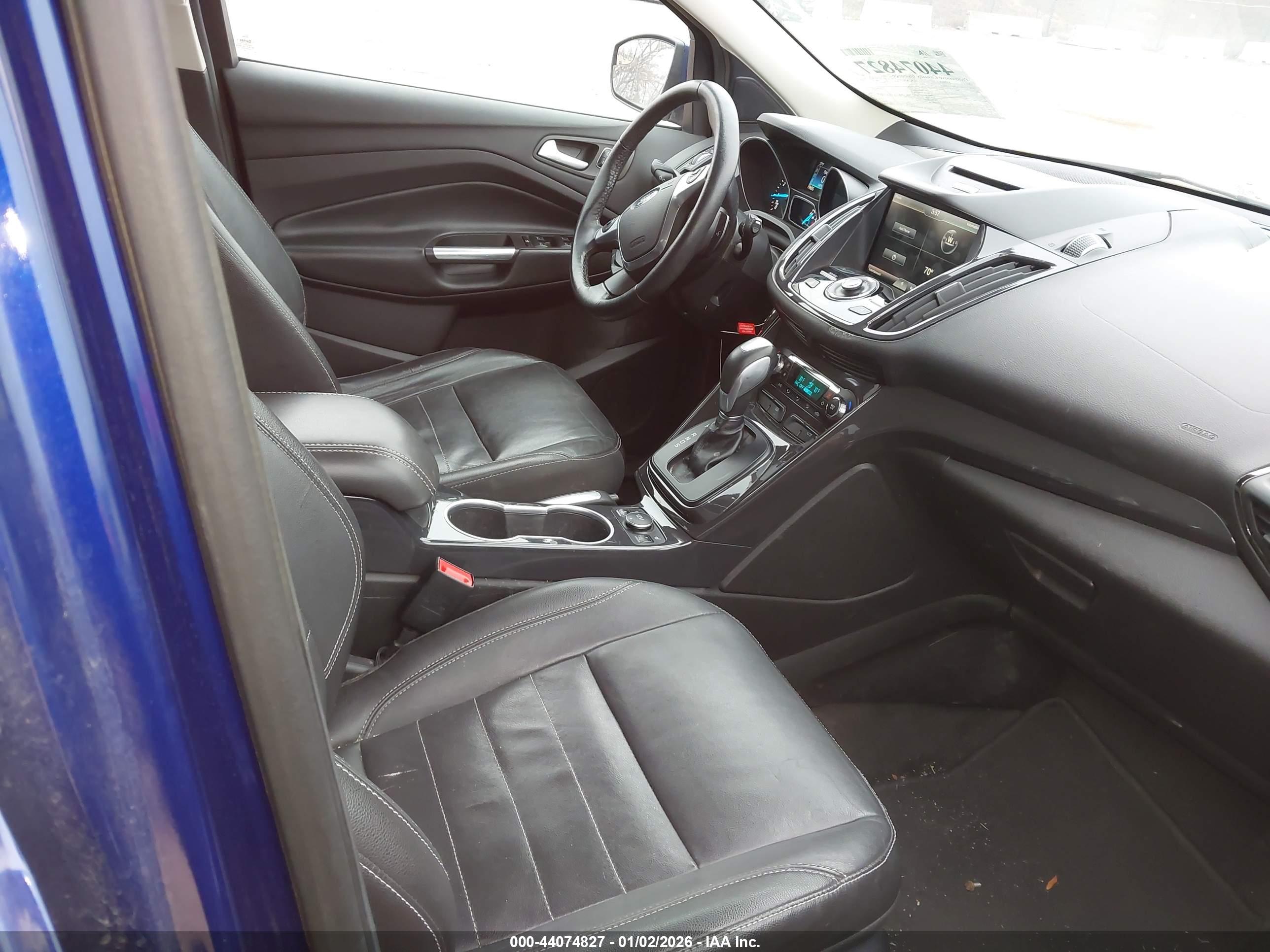 FORD ESCAPE image 5