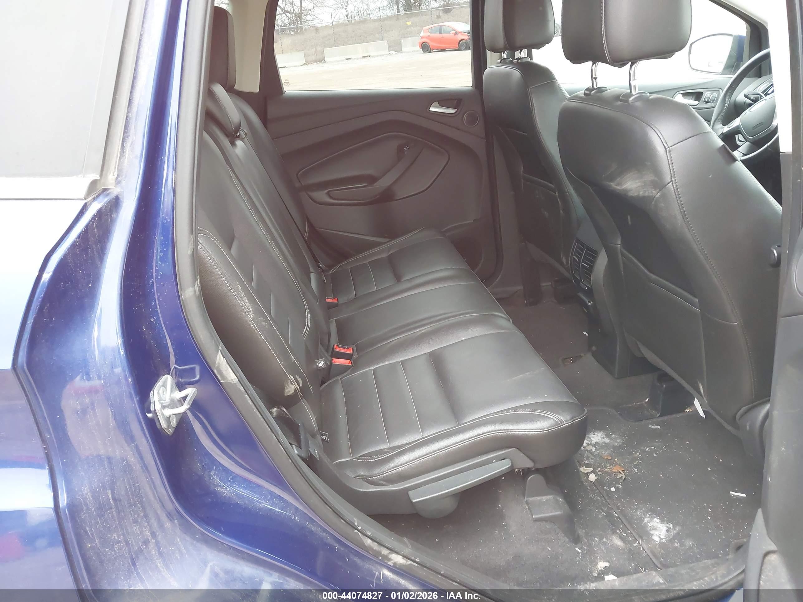 FORD ESCAPE image 8