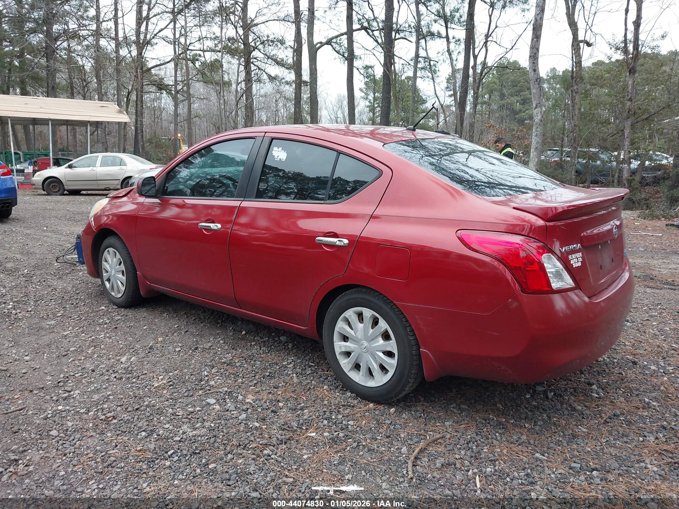 NISSAN VERSA image 3