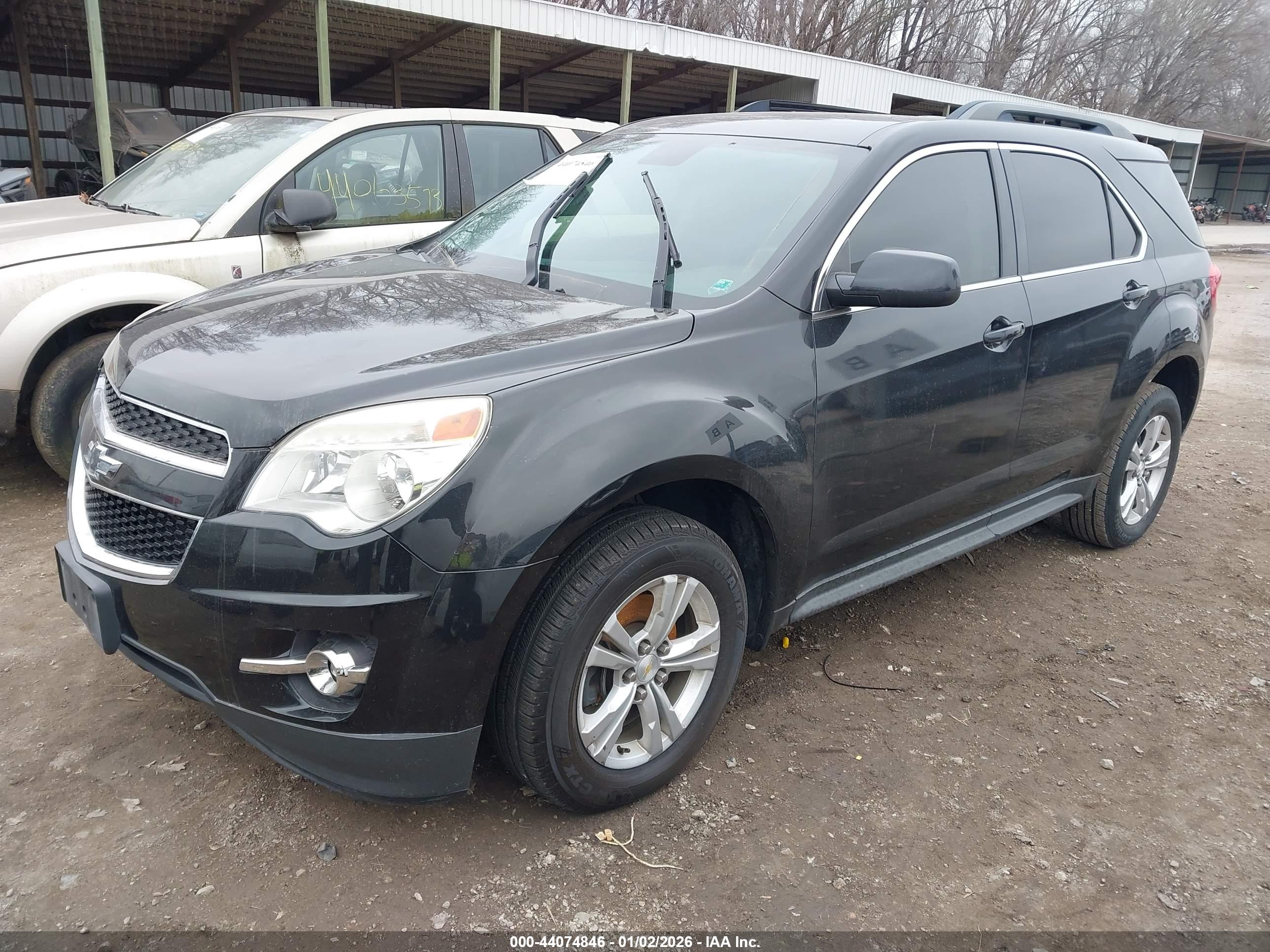 CHEVROLET EQUINOX image 2