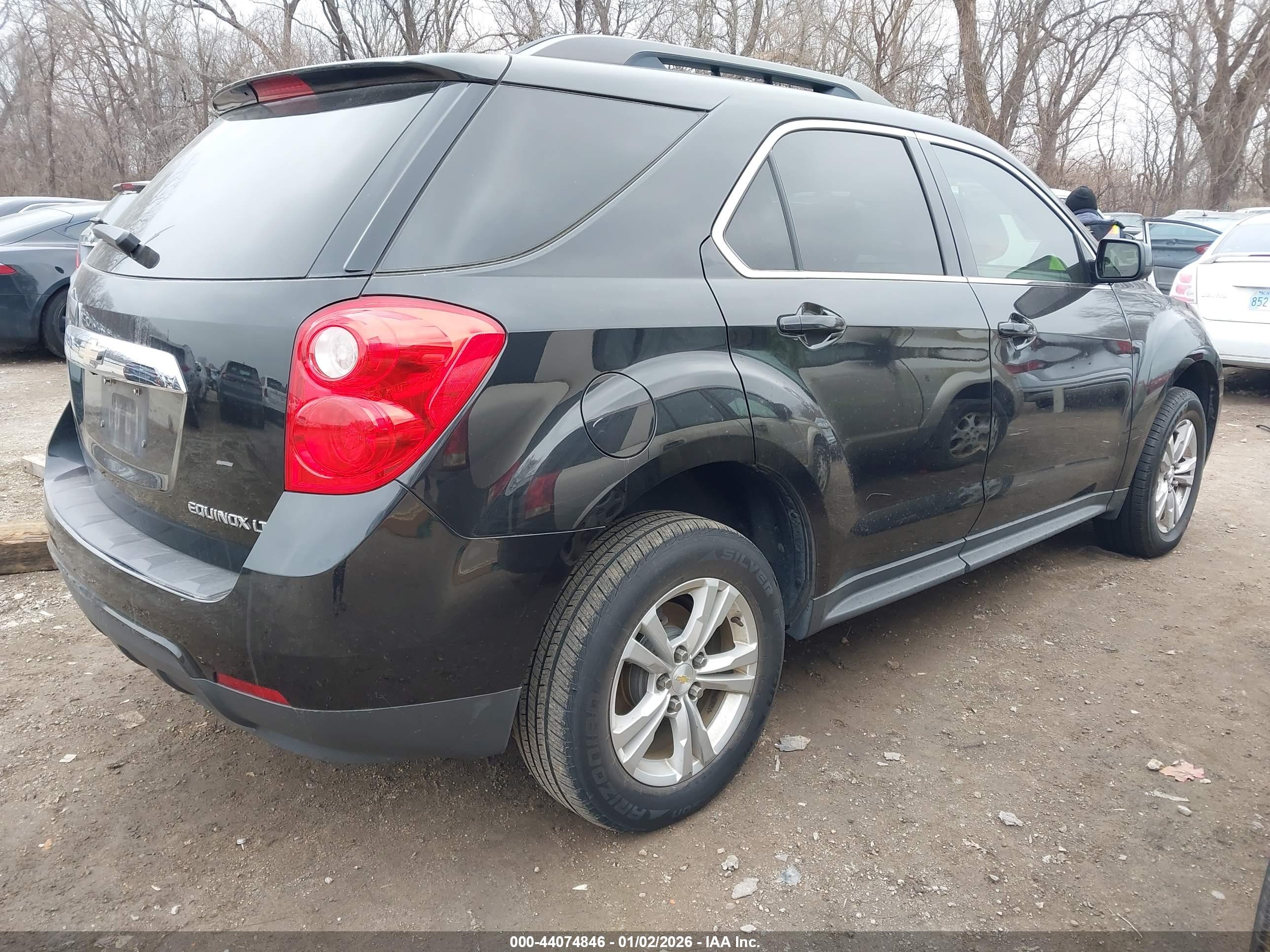 CHEVROLET EQUINOX image 4