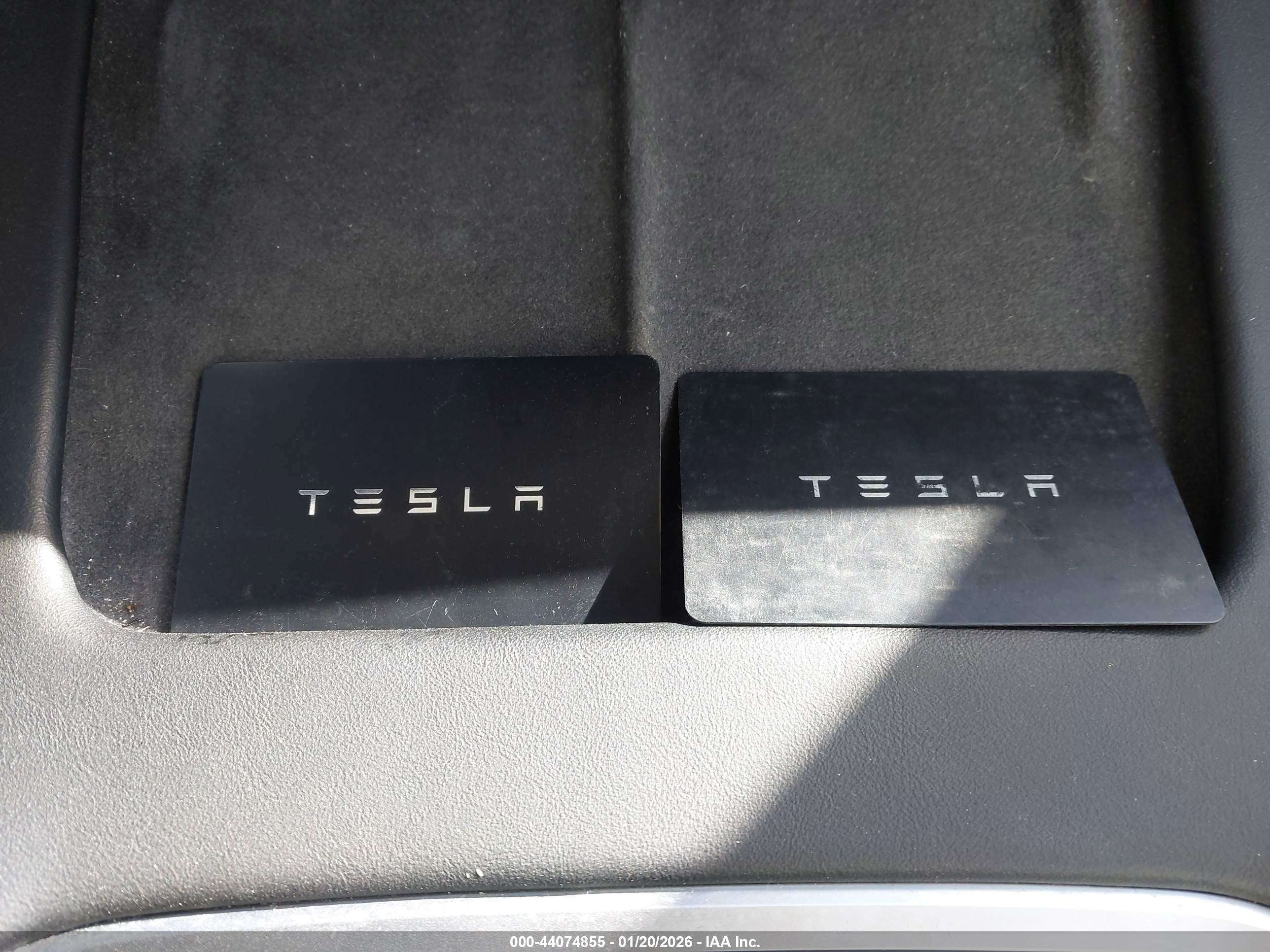 TESLA MODEL image 11