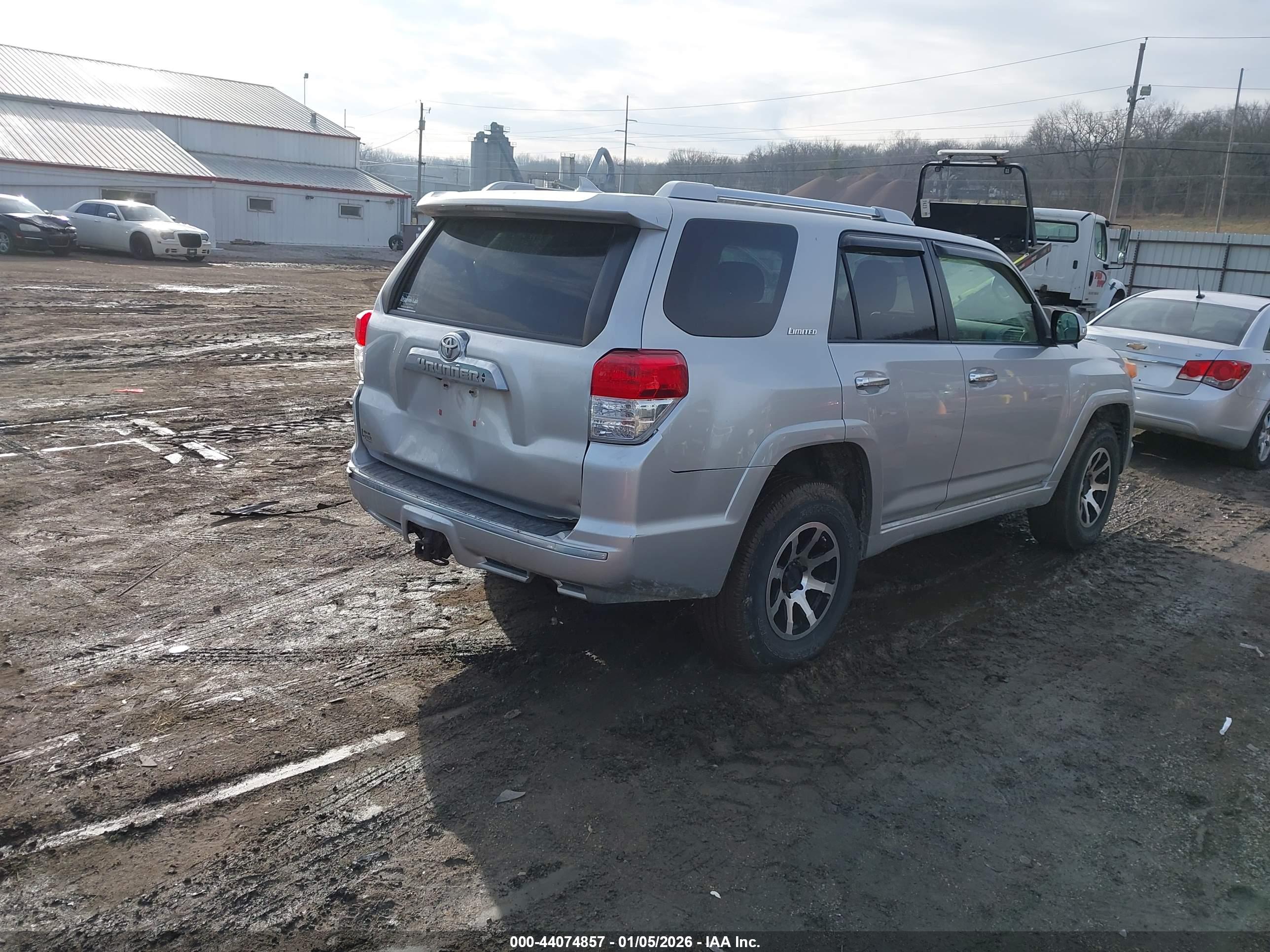 TOYOTA 4RUNNER image 4