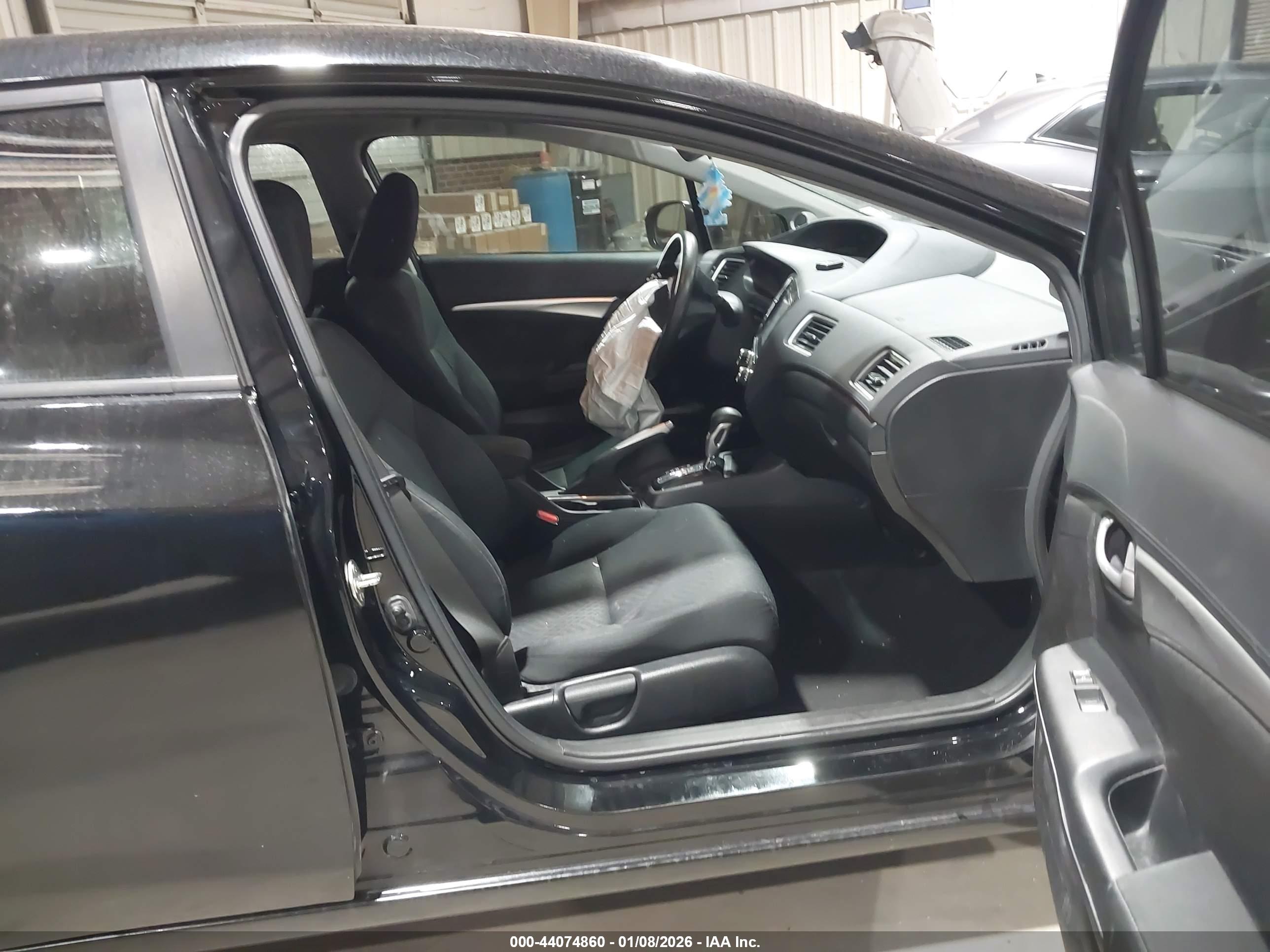HONDA CIVIC image 5