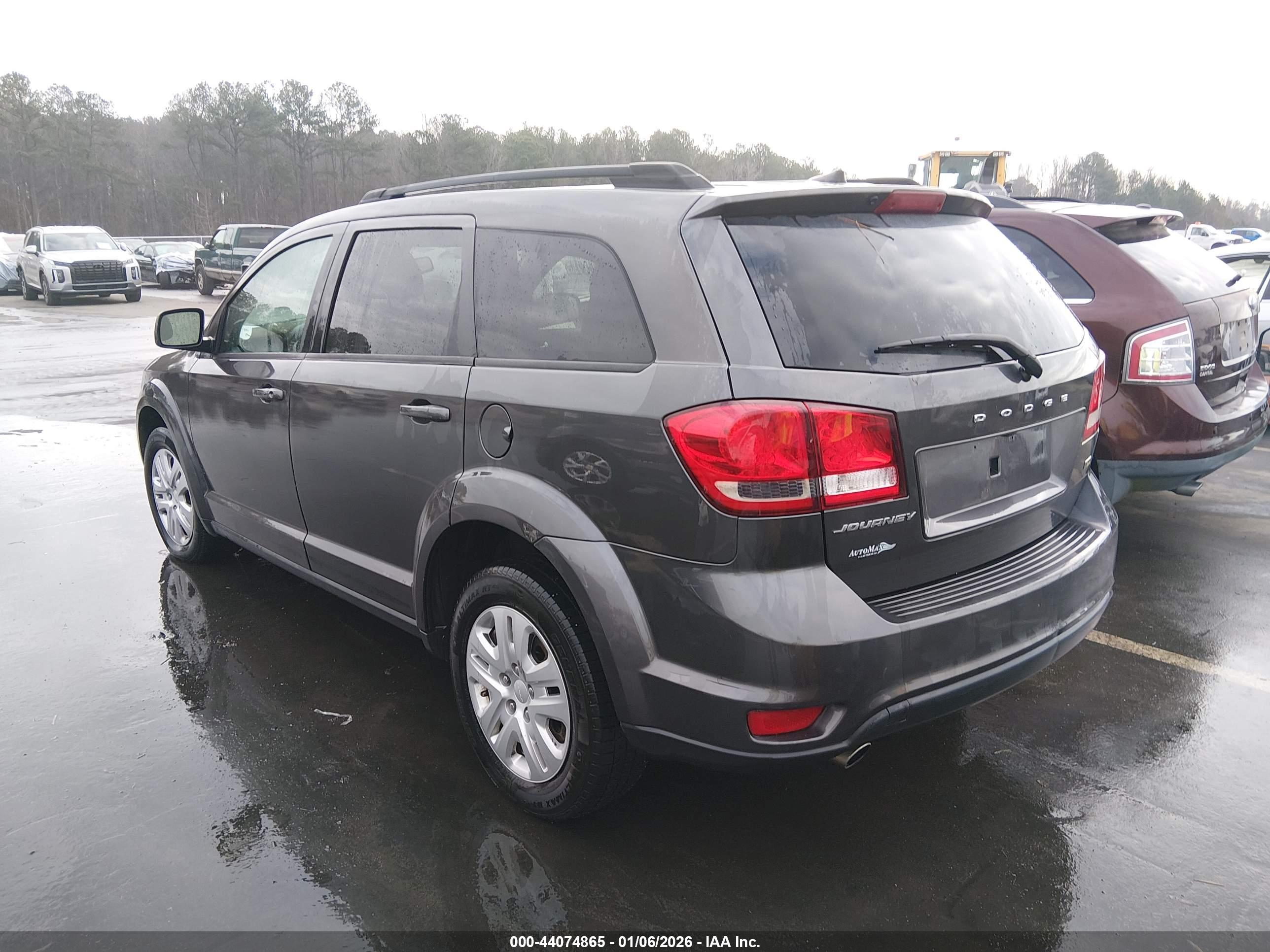 DODGE JOURNEY image 3
