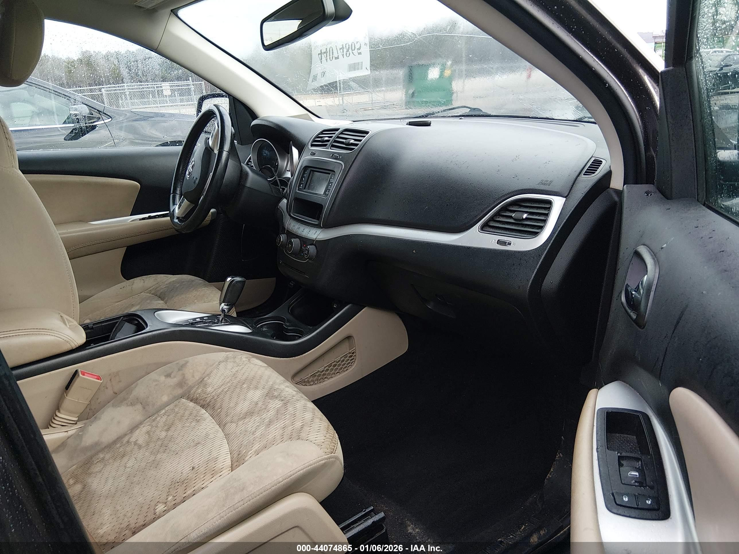 DODGE JOURNEY image 5
