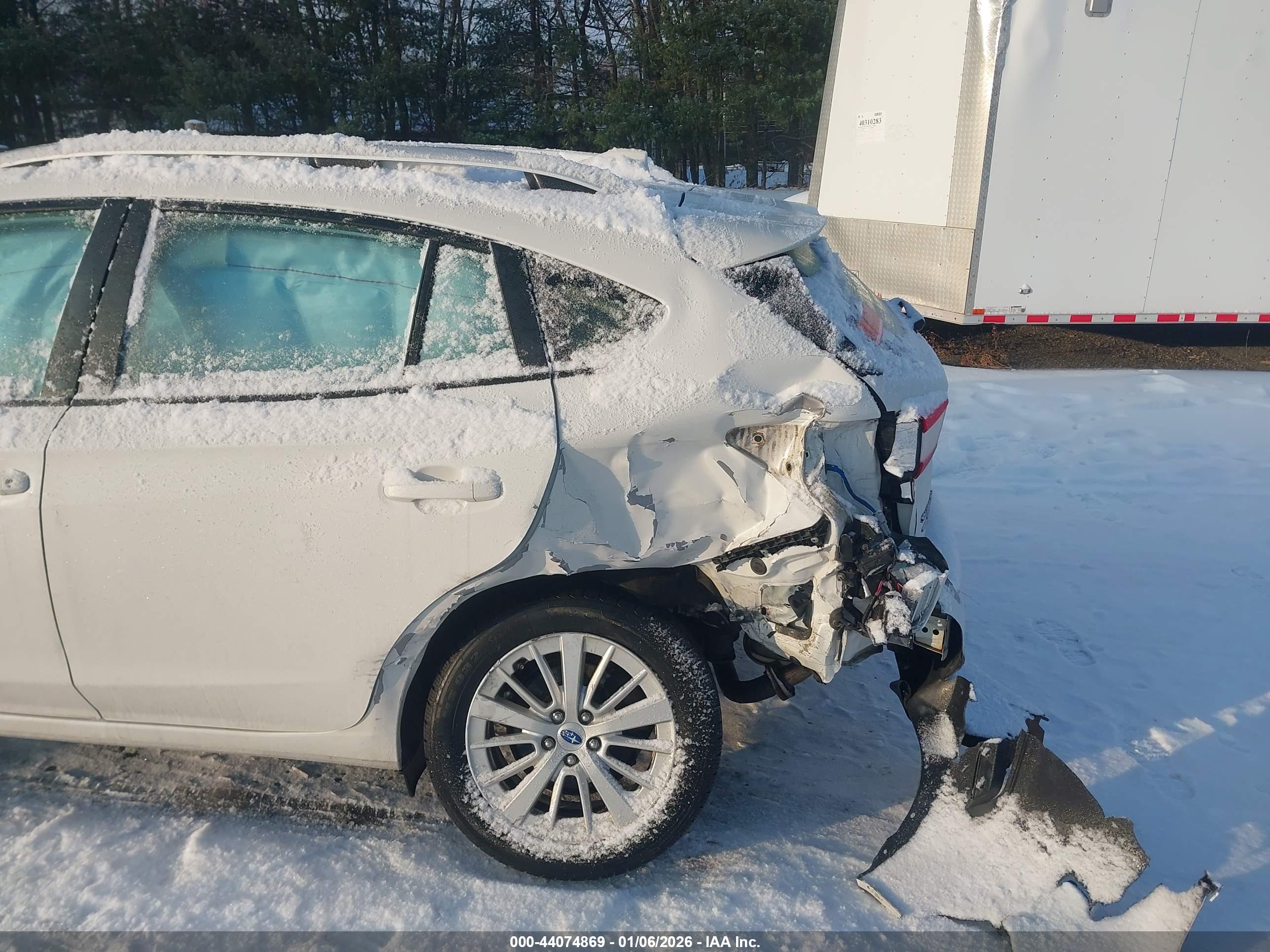 SUBARU IMPREZA image 6