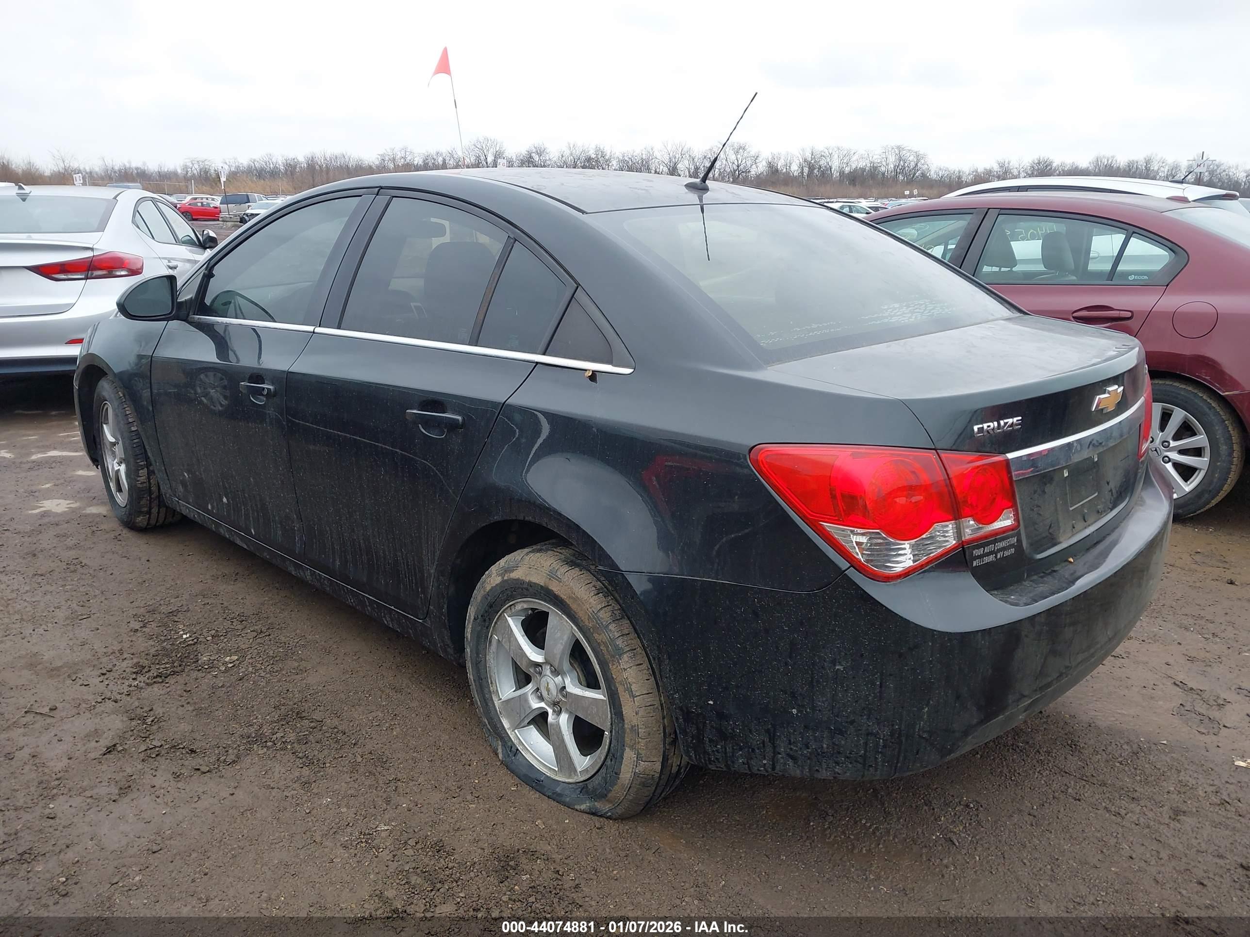 CHEVROLET CRUZE image 3