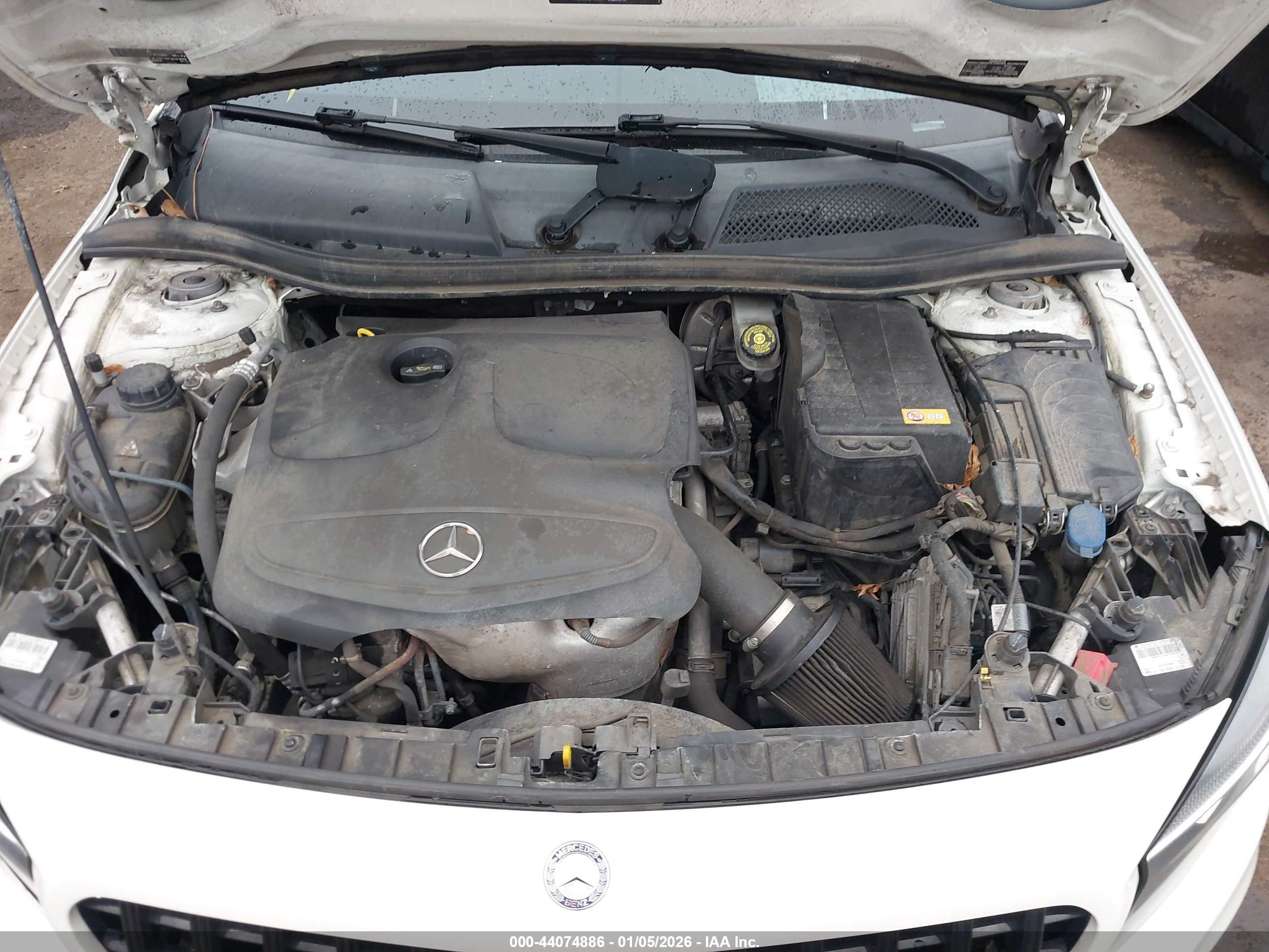 MERCEDES-BENZ GLA image 10