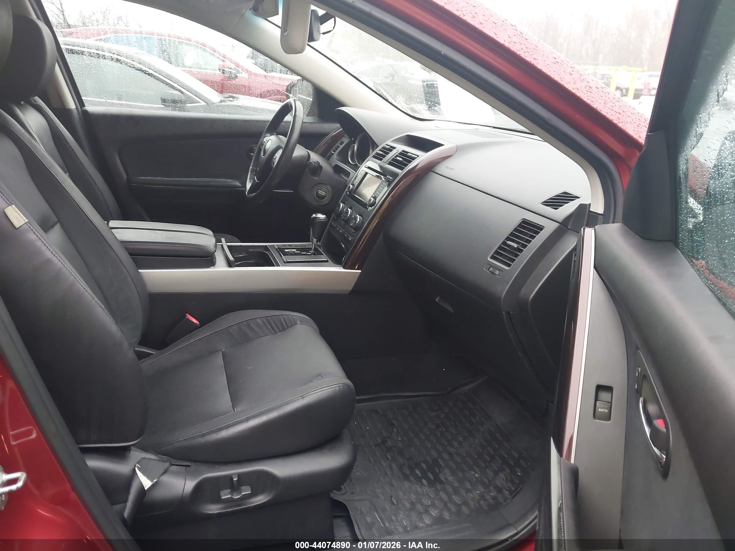 MAZDA CX-9 image 5