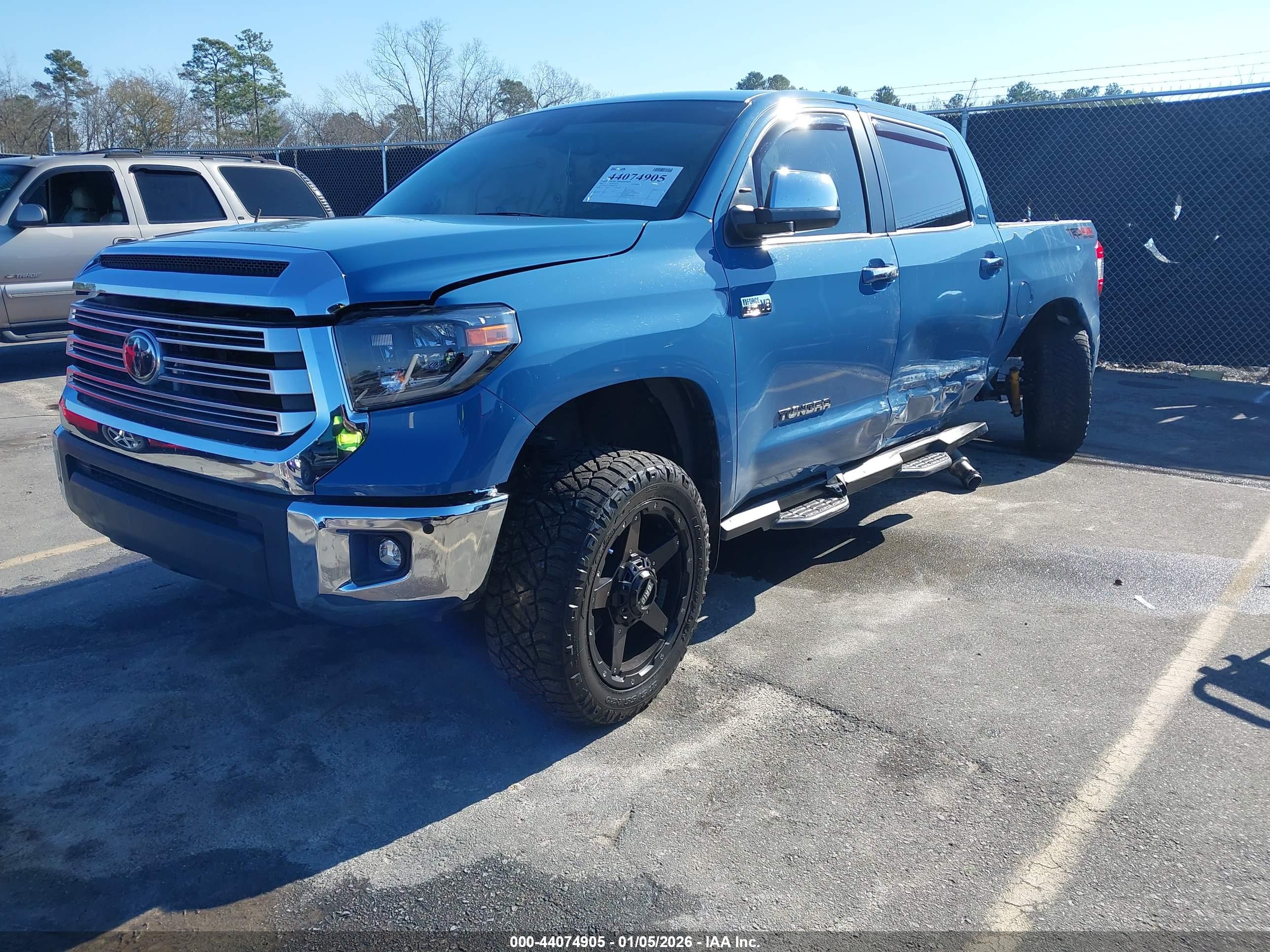 TOYOTA TUNDRA image 2
