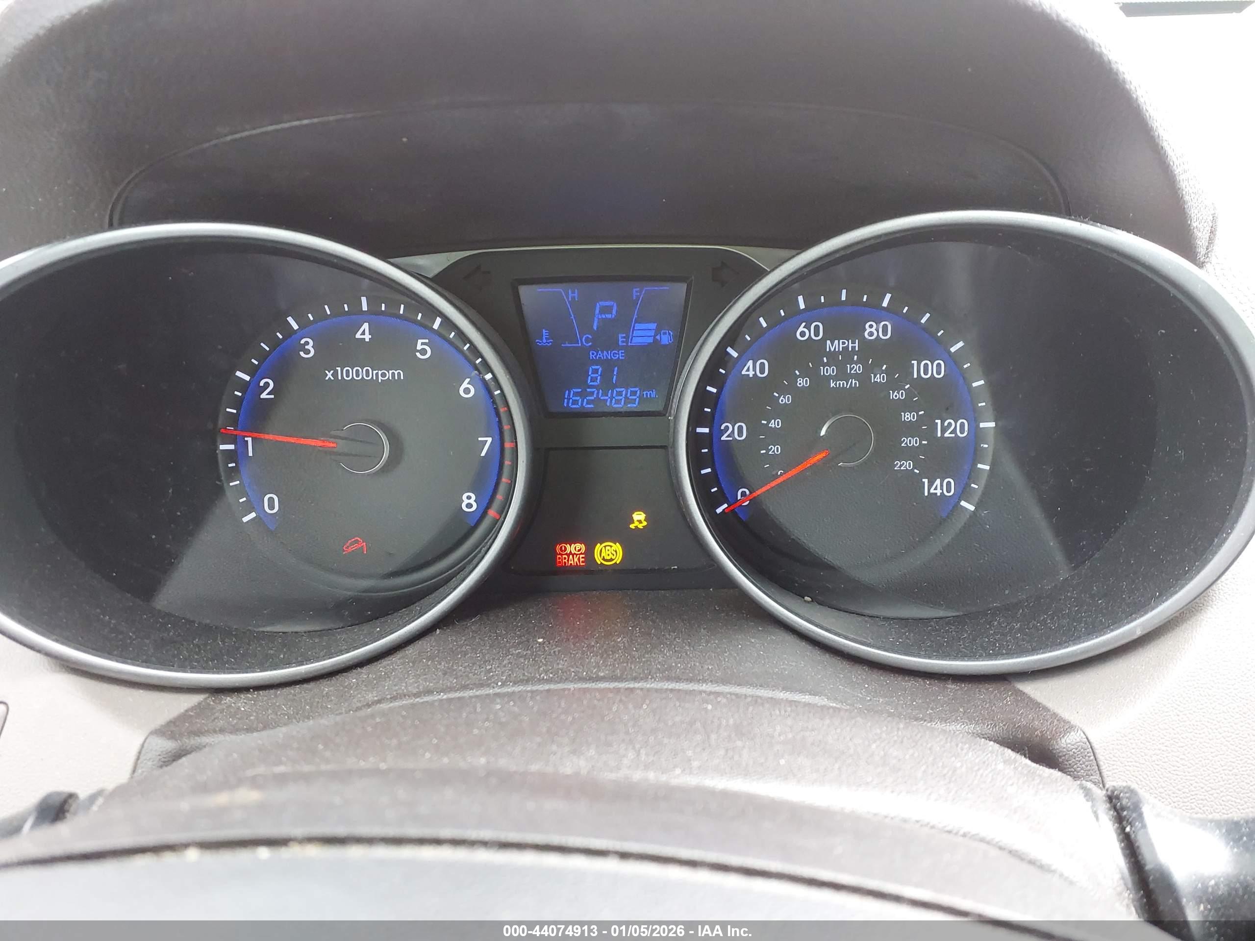 HYUNDAI TUCSON image 7