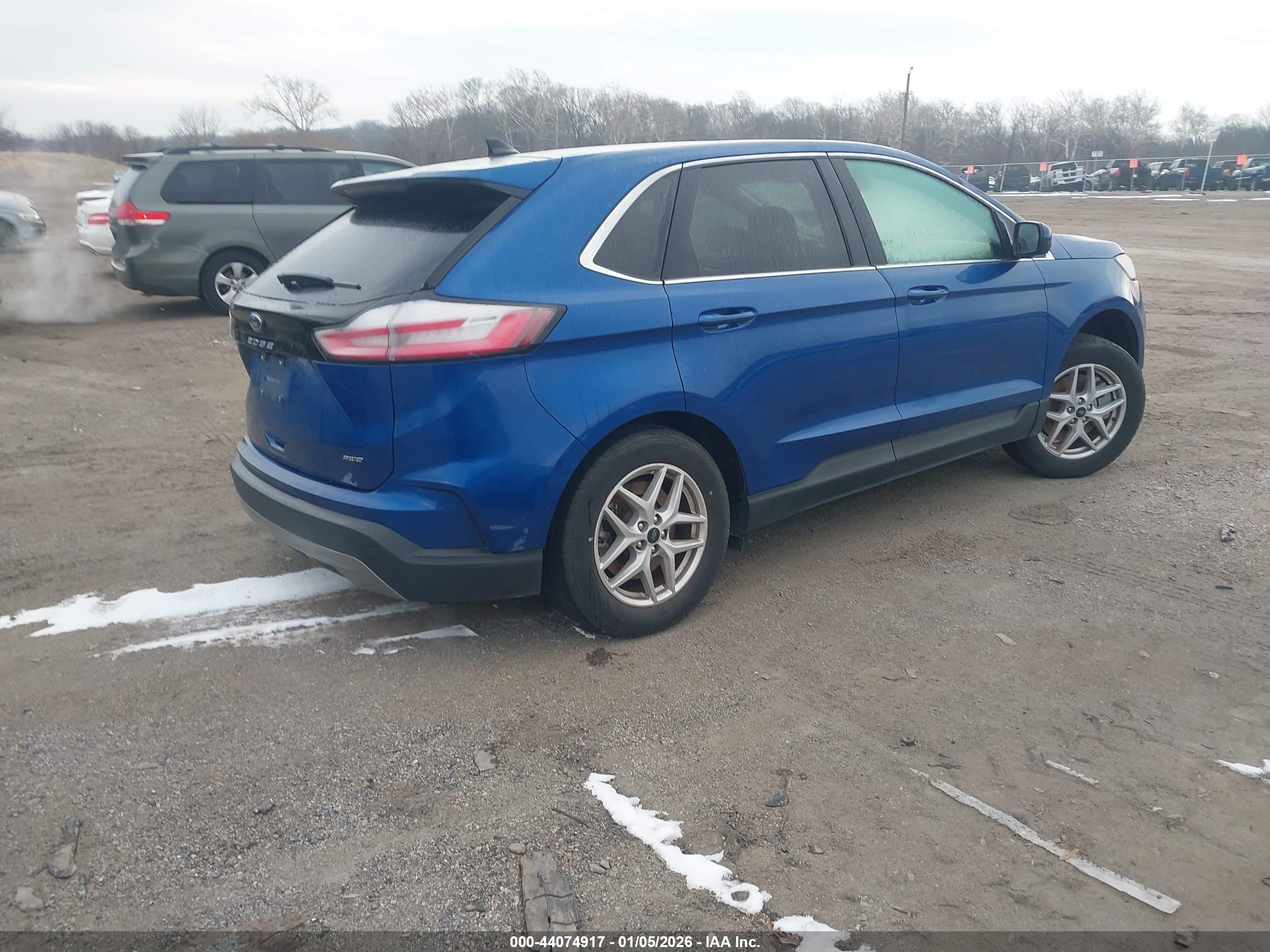 FORD EDGE image 4